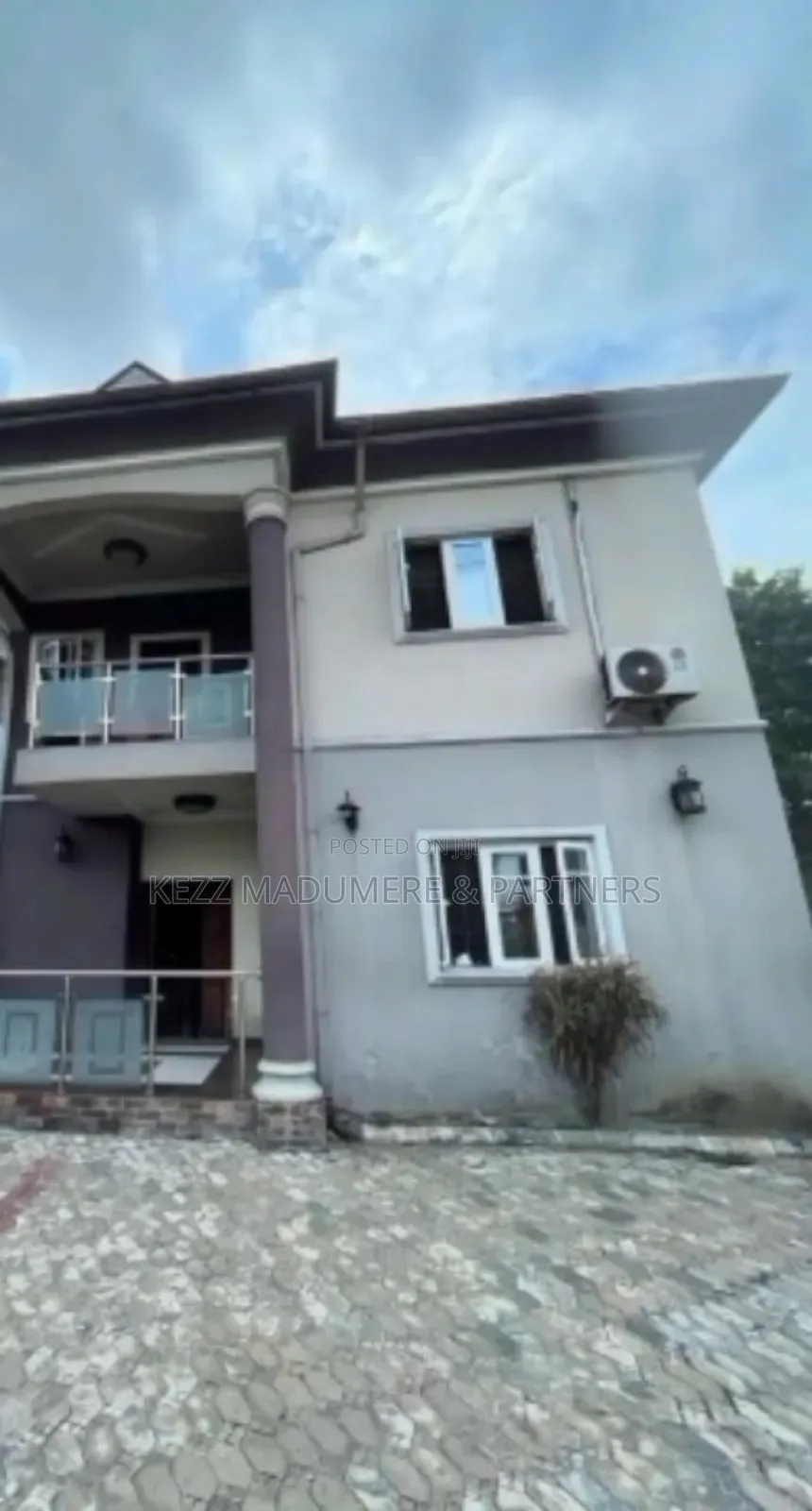6bdrm Duplex in Agip Housing Estate for sale