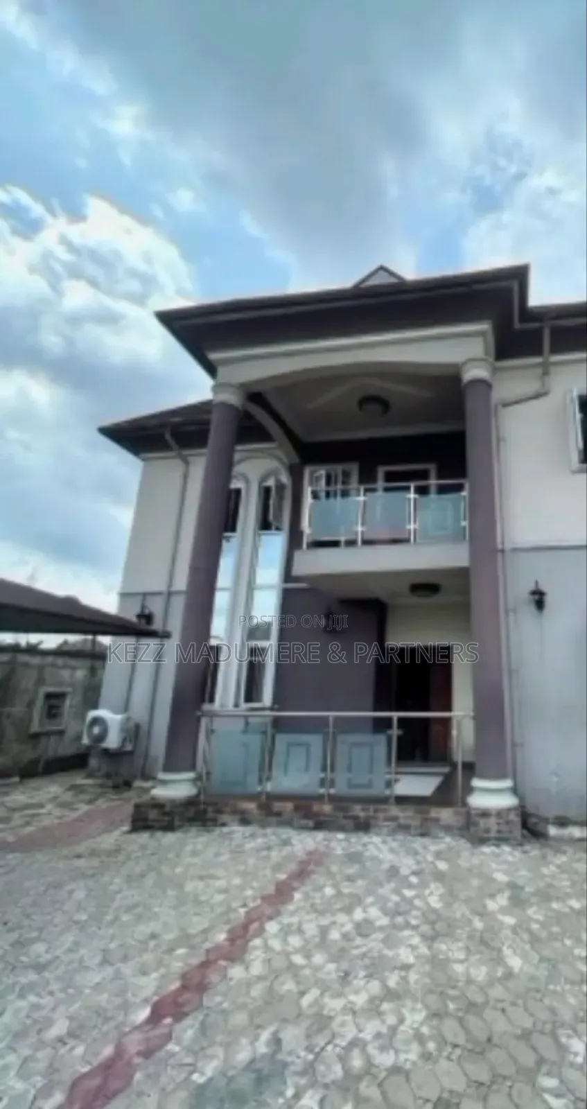 6bdrm Duplex in Agip Housing Estate for sale