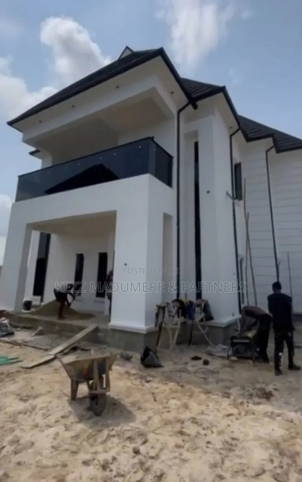 4bdrm Duplex in Gated Estate Sars for sale