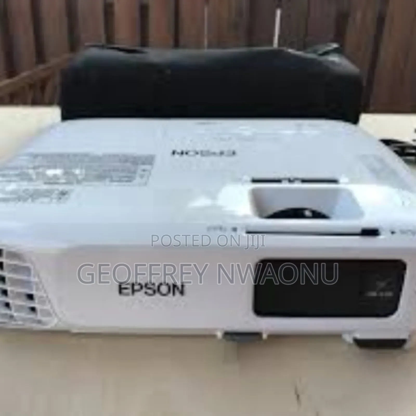 Epson Ex3220 3000 Lumens Wxga Hdmi Projector|Uk Fairly Used