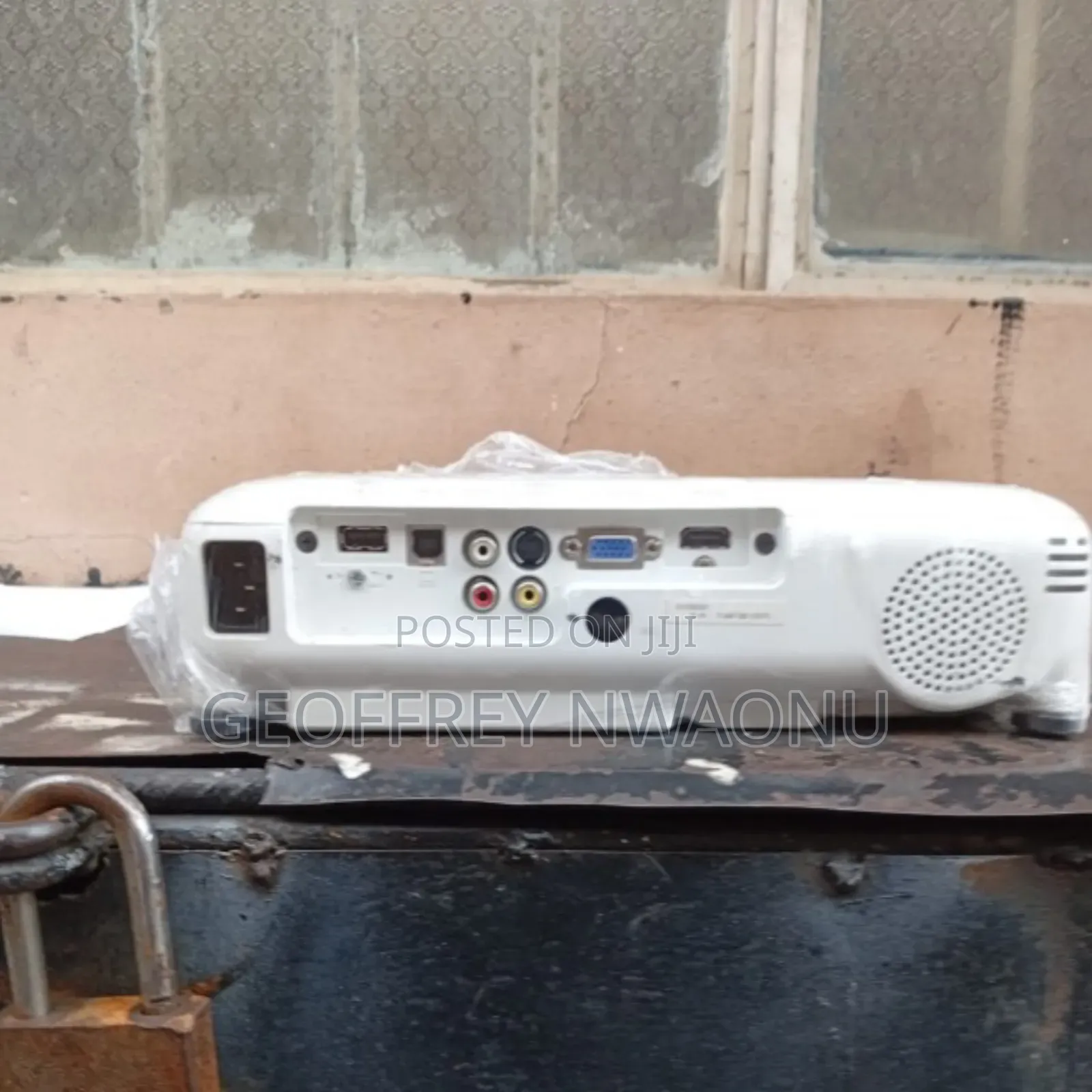 Epson Ex3220 3000 Lumens Wxga Hdmi Projector|Uk Fairly Used