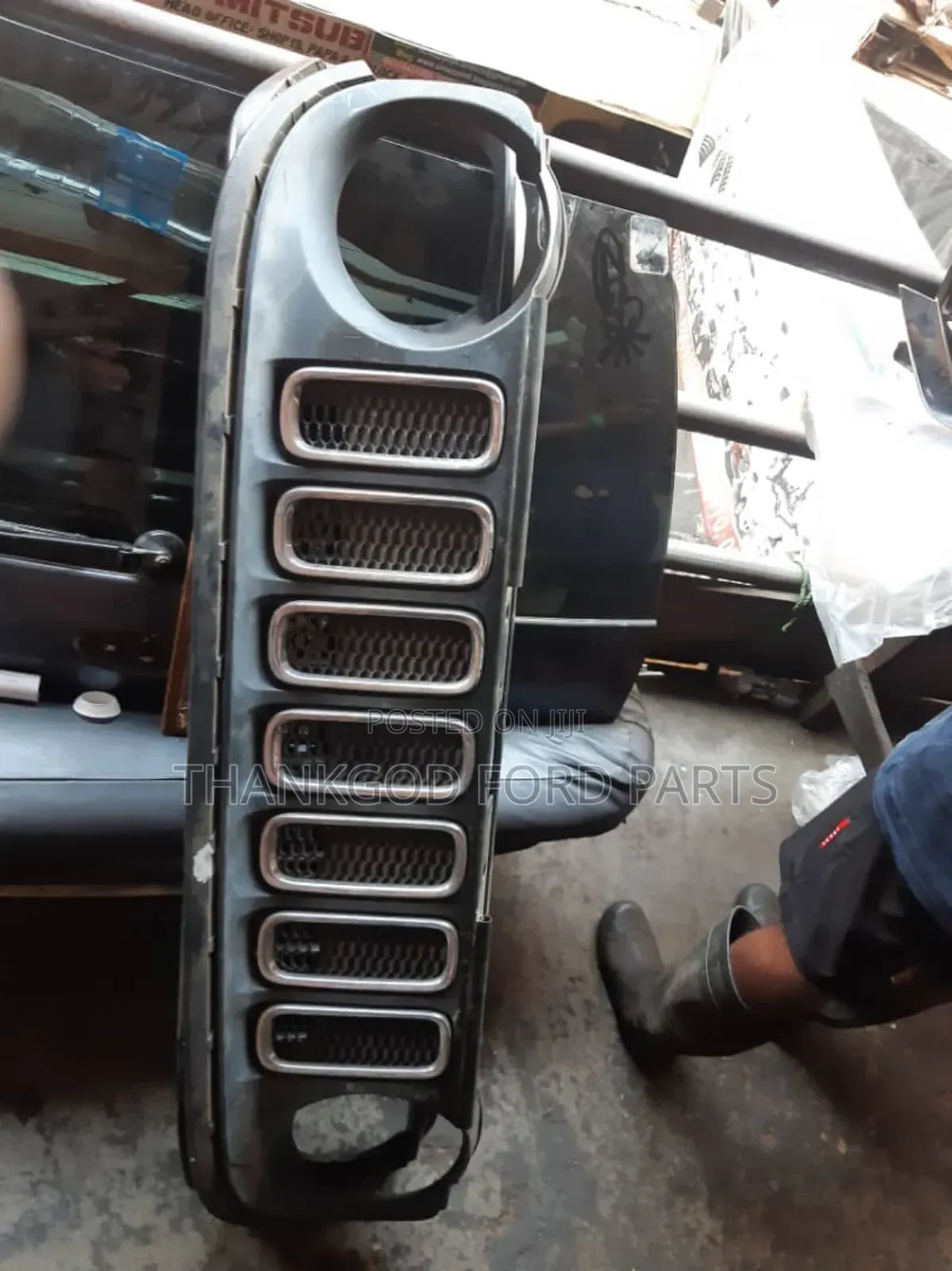 Front Bumper Jeep Renegade 2015/2016/2017/2018/2019/2020