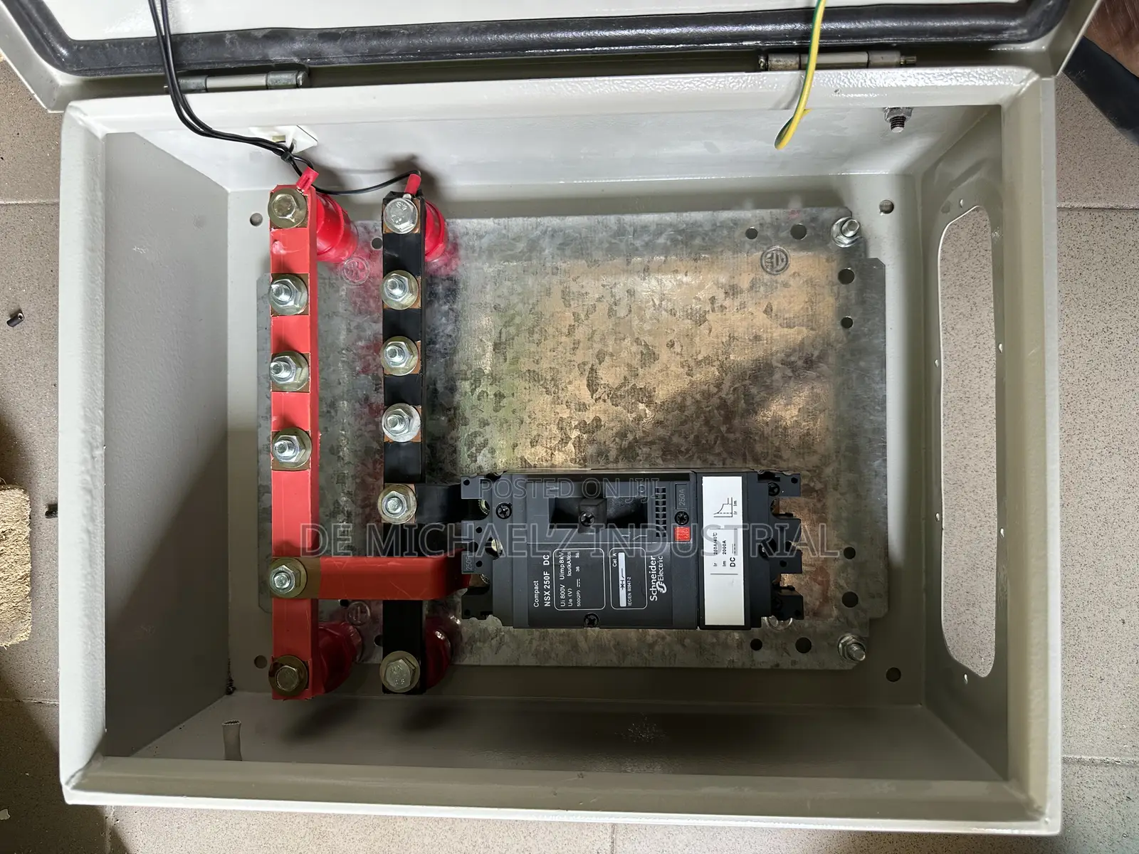 250a Dc Breaker Copper Busbar