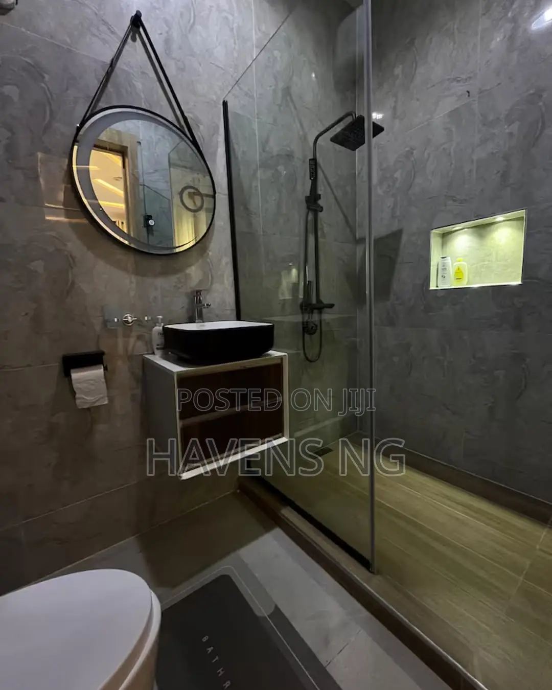 Clean, Luxurious Spacious 2-Bedroom Apartments