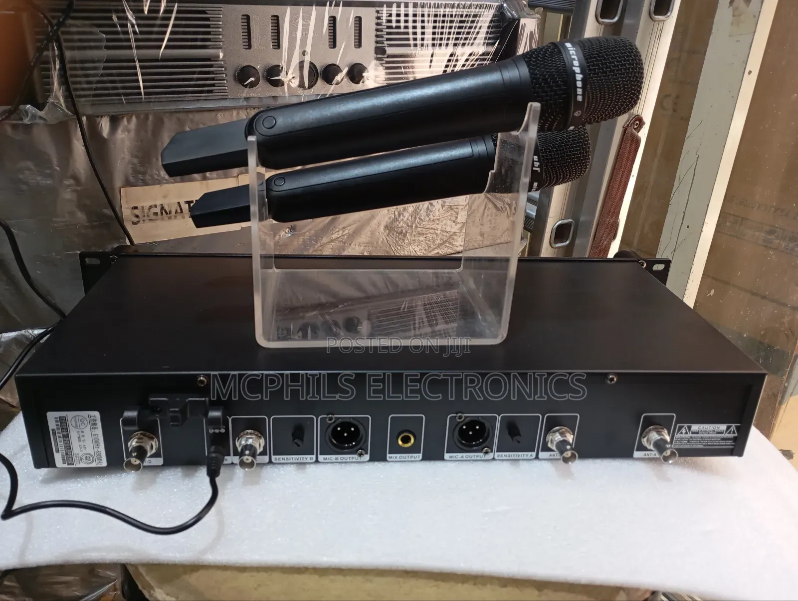 Signature Professional Uhf Wireless Mic Br912d