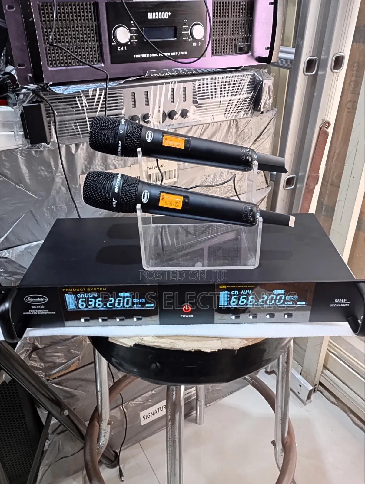 Signature Professional Uhf Wireless Mic Br912d