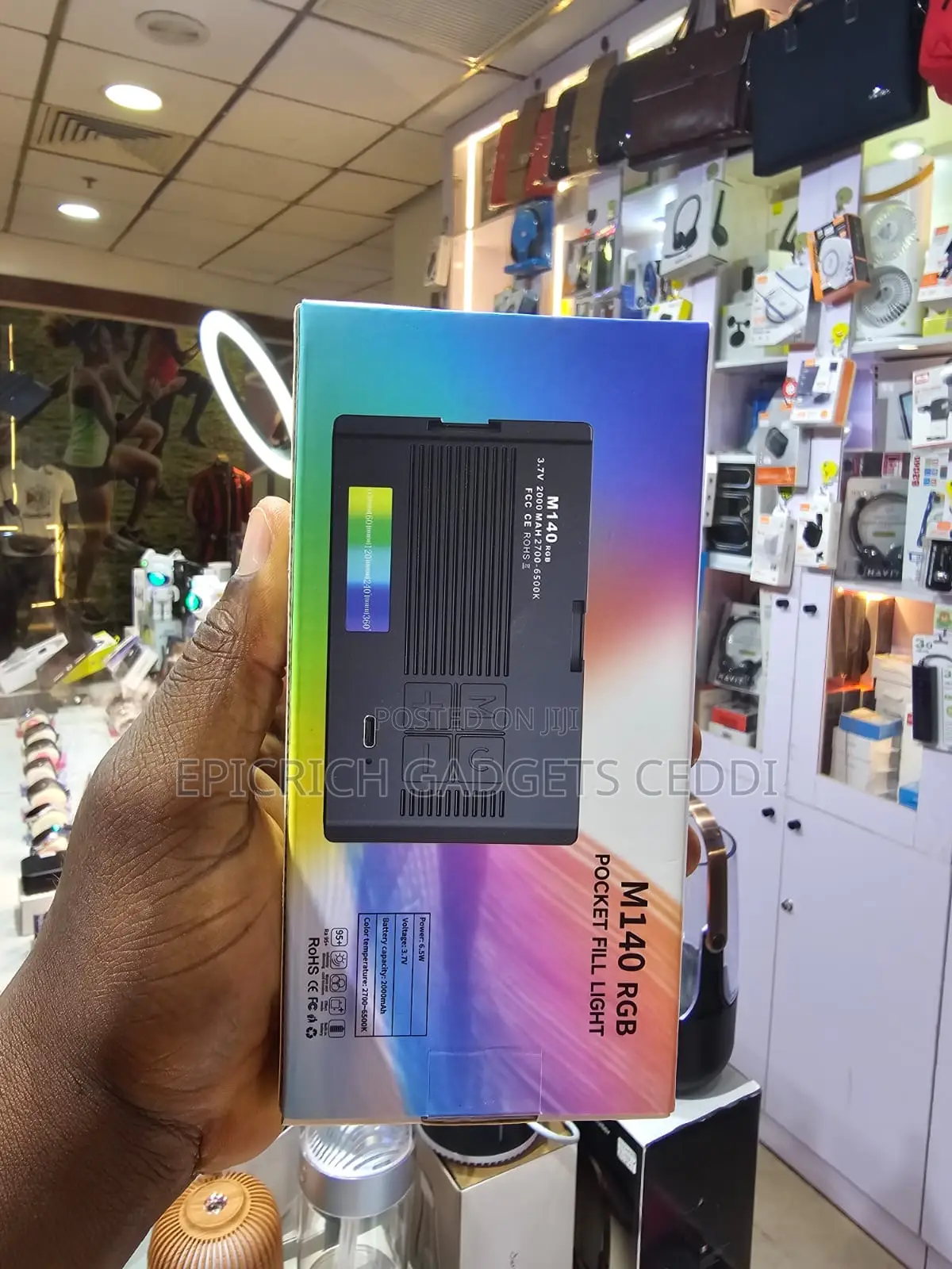 Influencer Lights M140 Rgb Pocket Fill Light