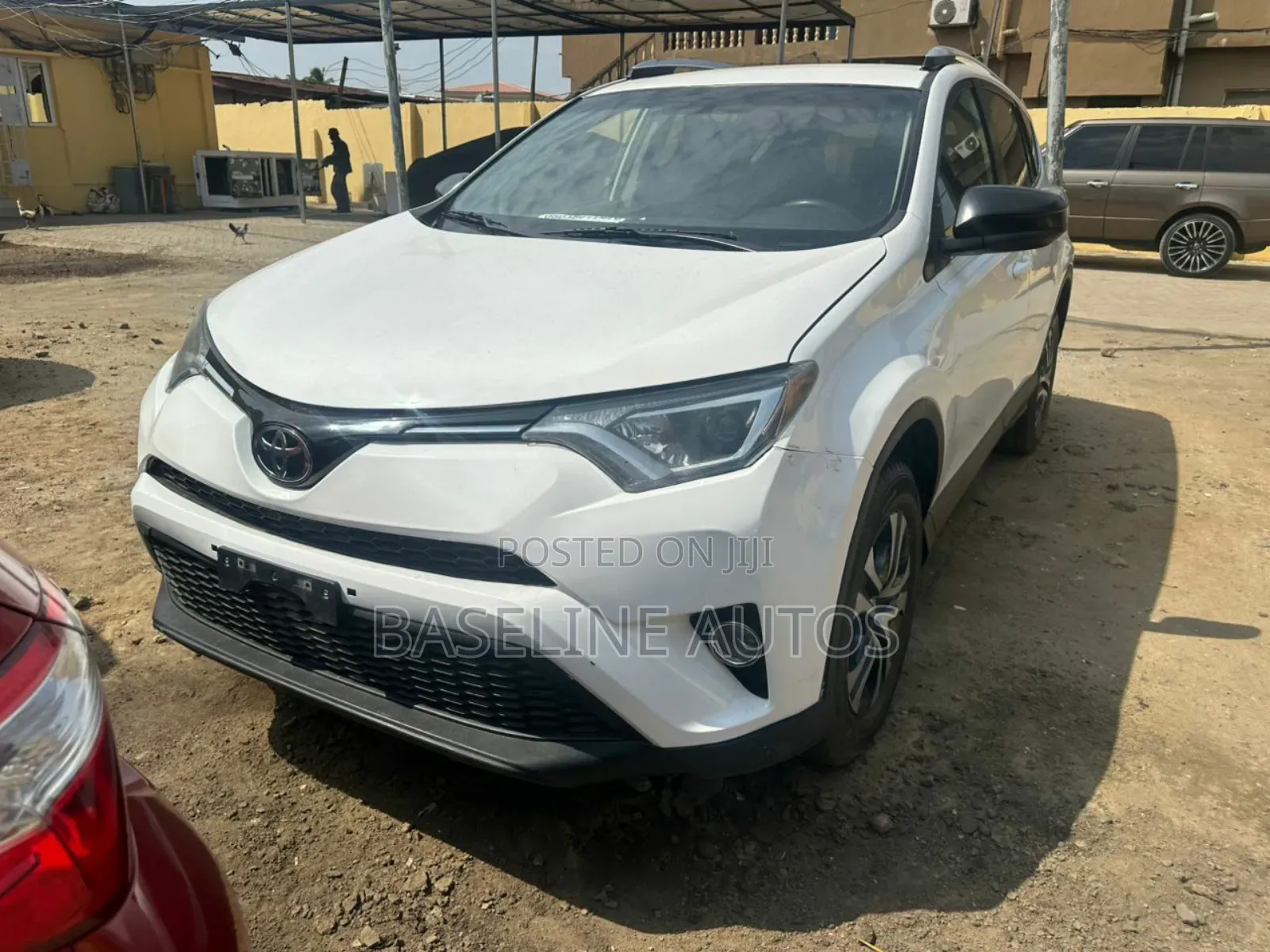 Toyota RAV4 2021 White