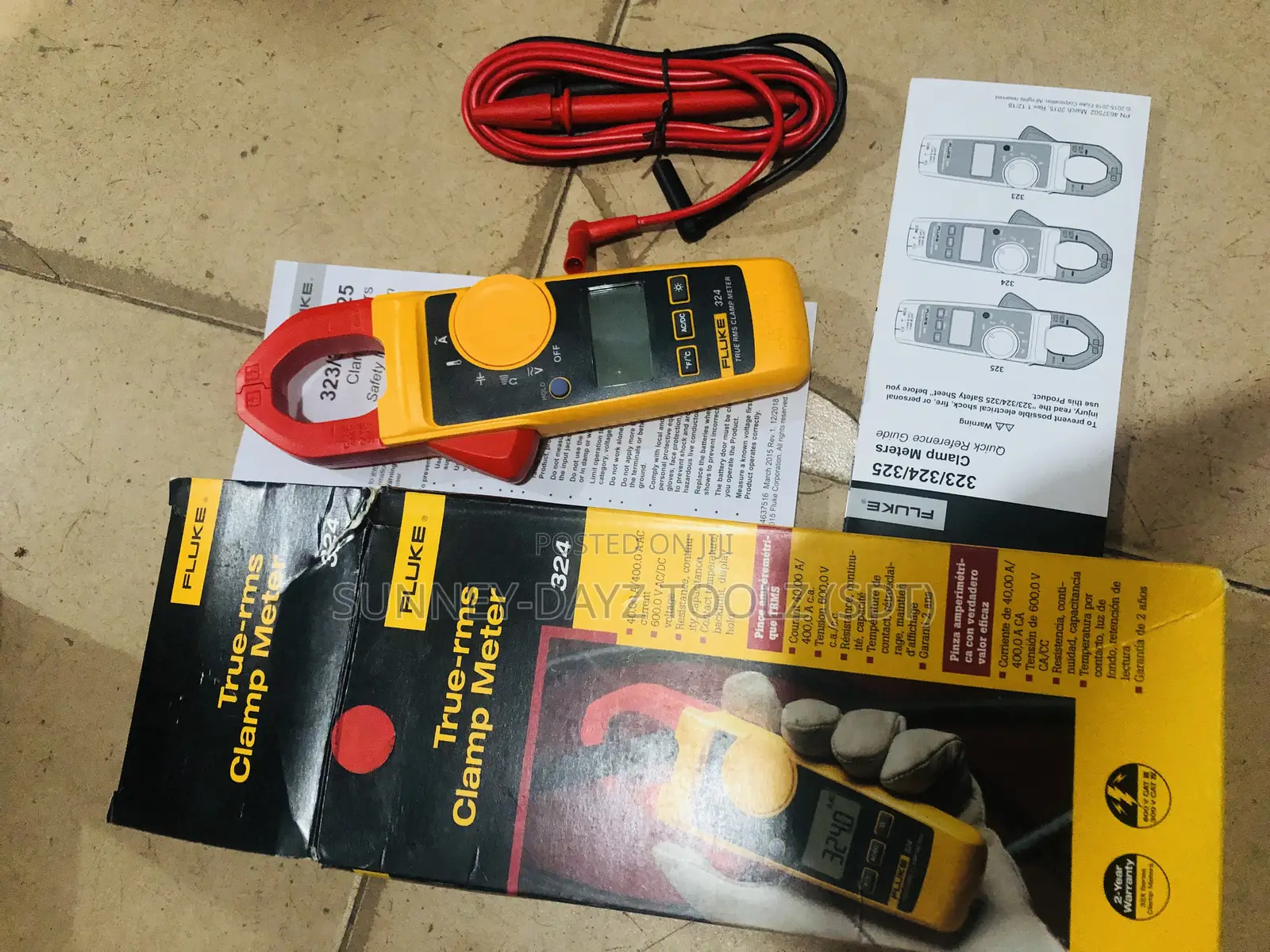 Fluke 324 Clamp Meter