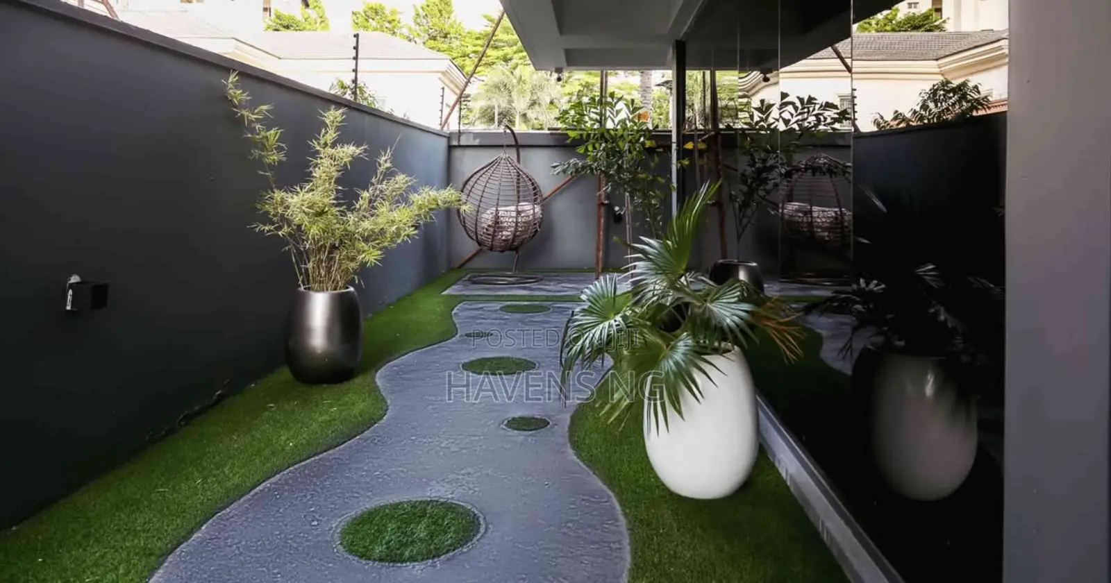 Premium Exclusive 3-Bedroom Penthouse Apartment
