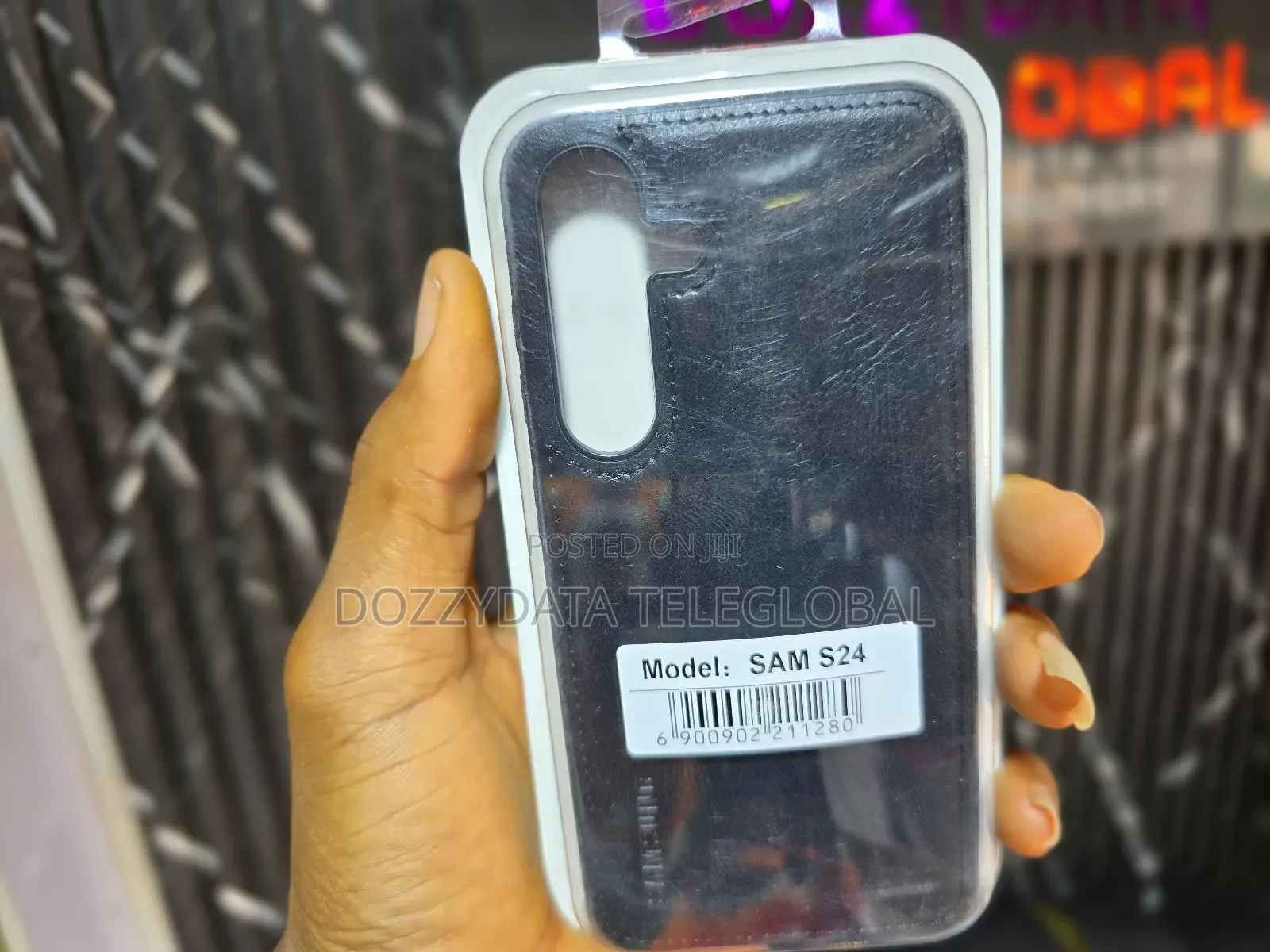Samsung Galaxy S24 Leather Pouch