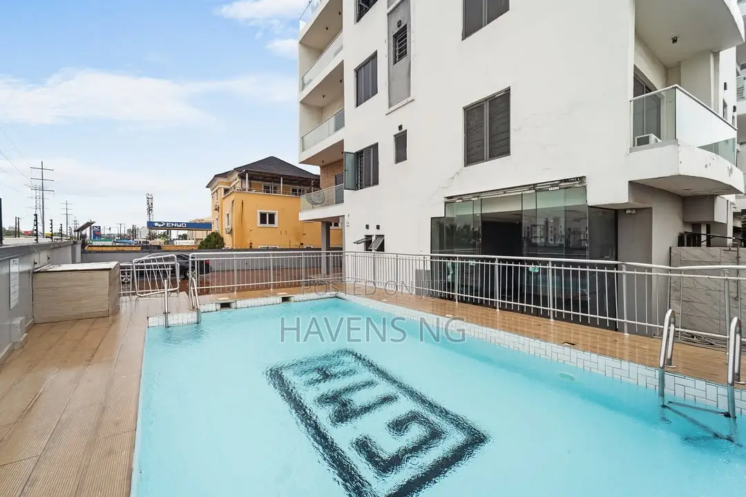 Brand New Spacious Luxury 3-Bedroom Apartment