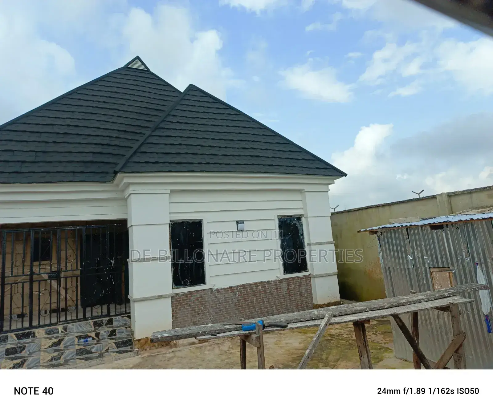 4bdrm Bungalow in Mcc, Owerri for sale