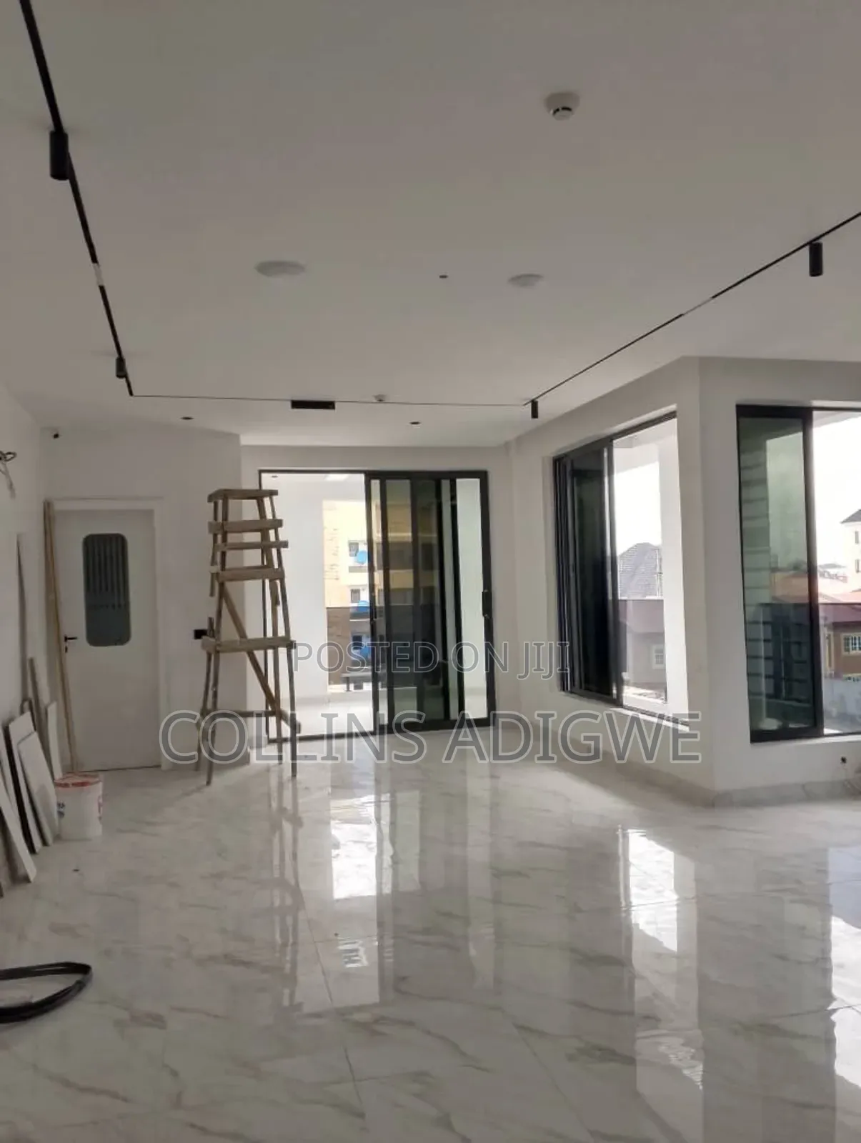 4bdrm Penthouse in Lekki for sale
