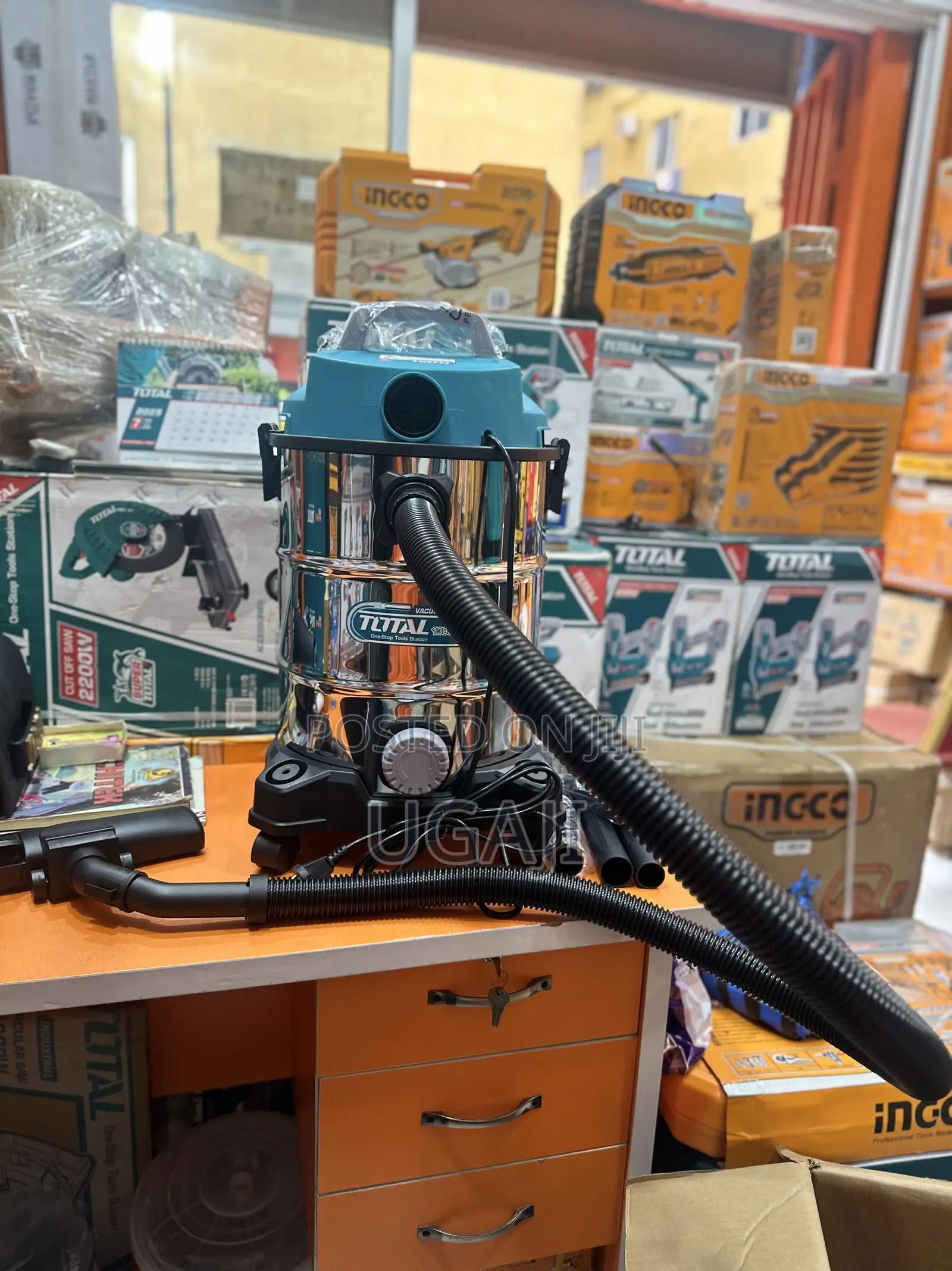 Total Vacuum Cleaner