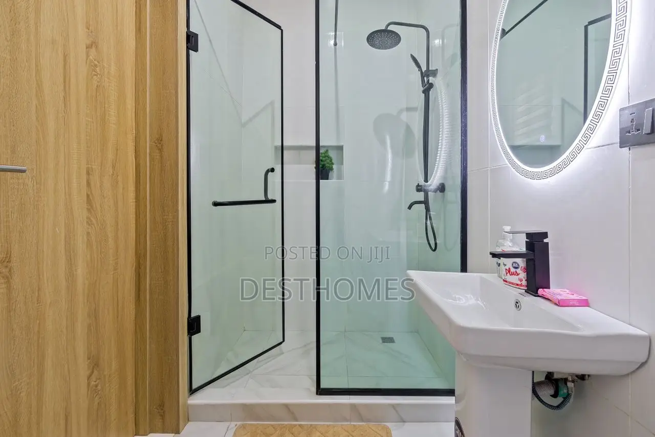 Brand New 2 Bedroom Cityview Apartment in Ikate