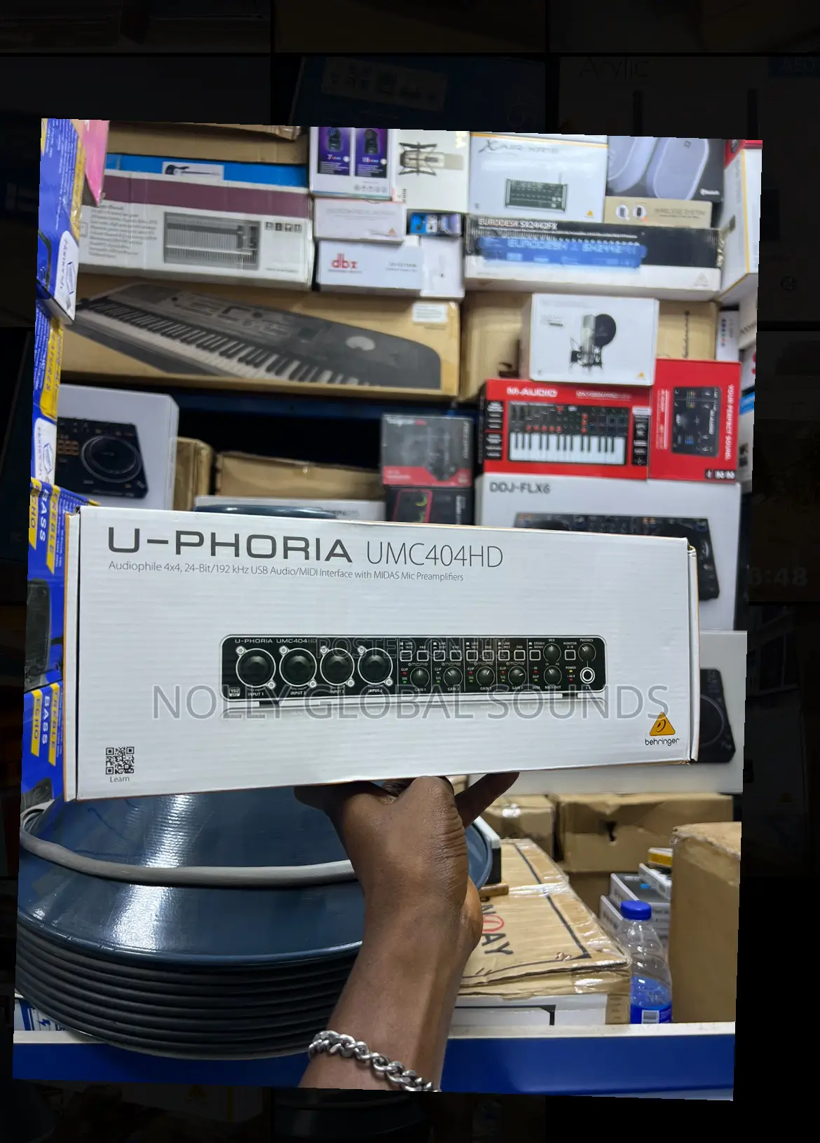 Behringer U-Phoria Umc404hd Usb Audio Interface (Soundcard)