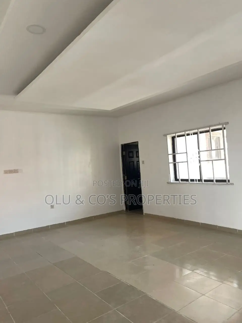 3bdrm Block of Flats in Wuye for rent