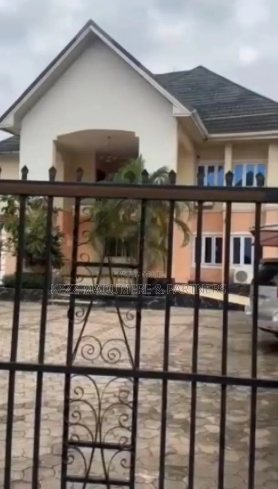 5bdrm Duplex in Udenwa Gardens for sale