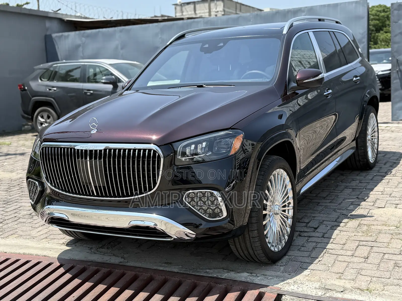 New Mercedes-Benz GLS-Class 2024