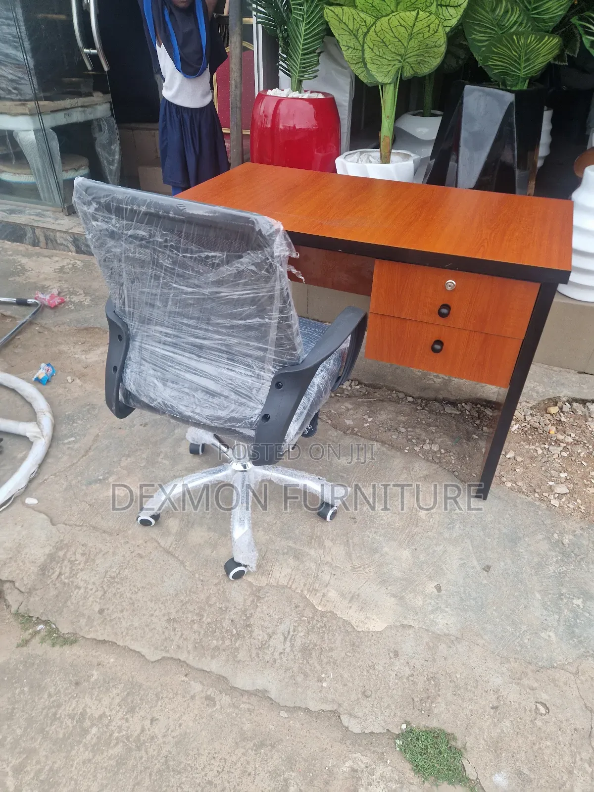 Office Table And Chair