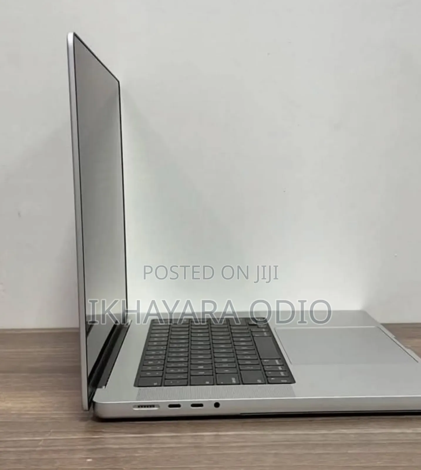 Laptop Apple MacBook Pro 2024 M4 Max 16-Inch 32GB Apple M4 Max SSD 1T