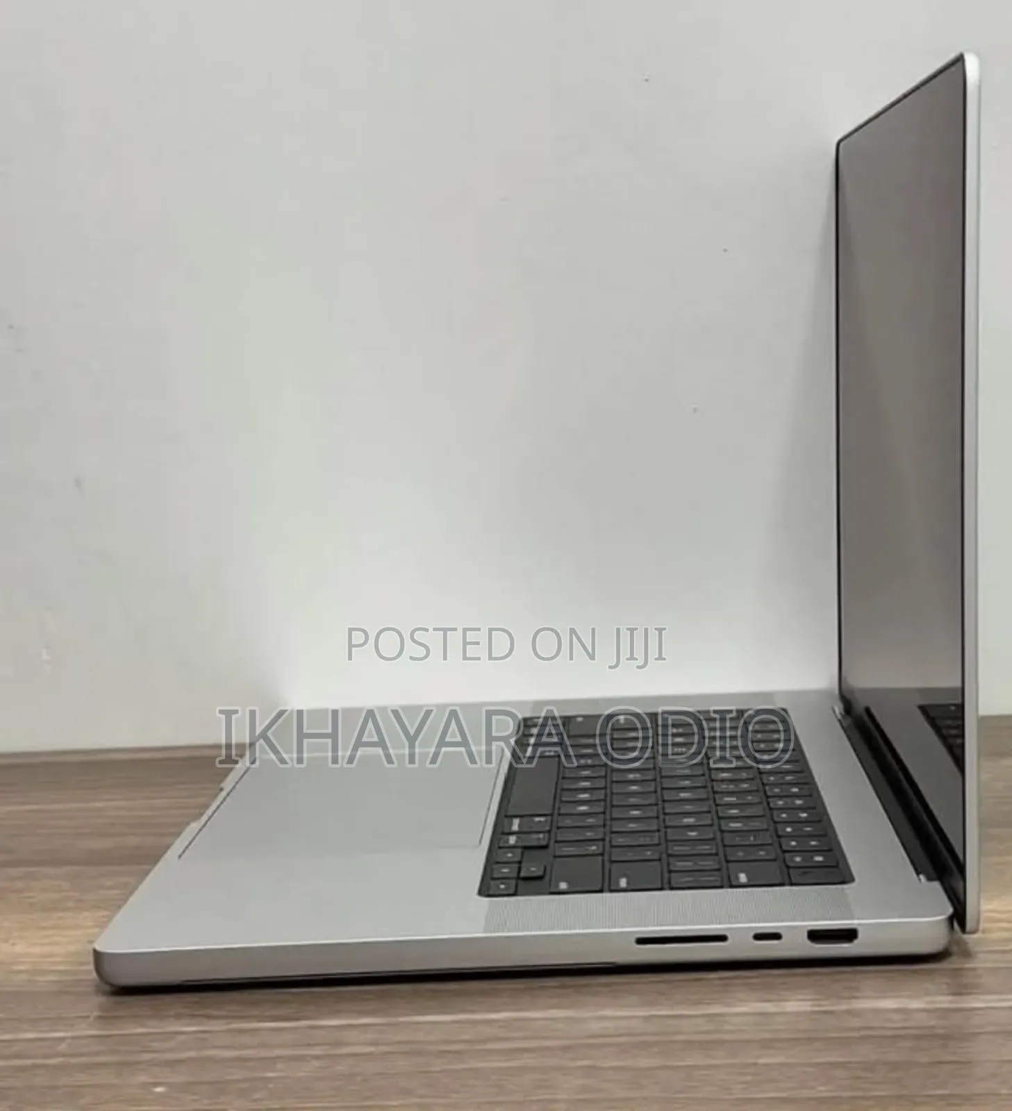Laptop Apple MacBook Pro 2024 M4 Max 16-Inch 32GB Apple M4 Max SSD 1T