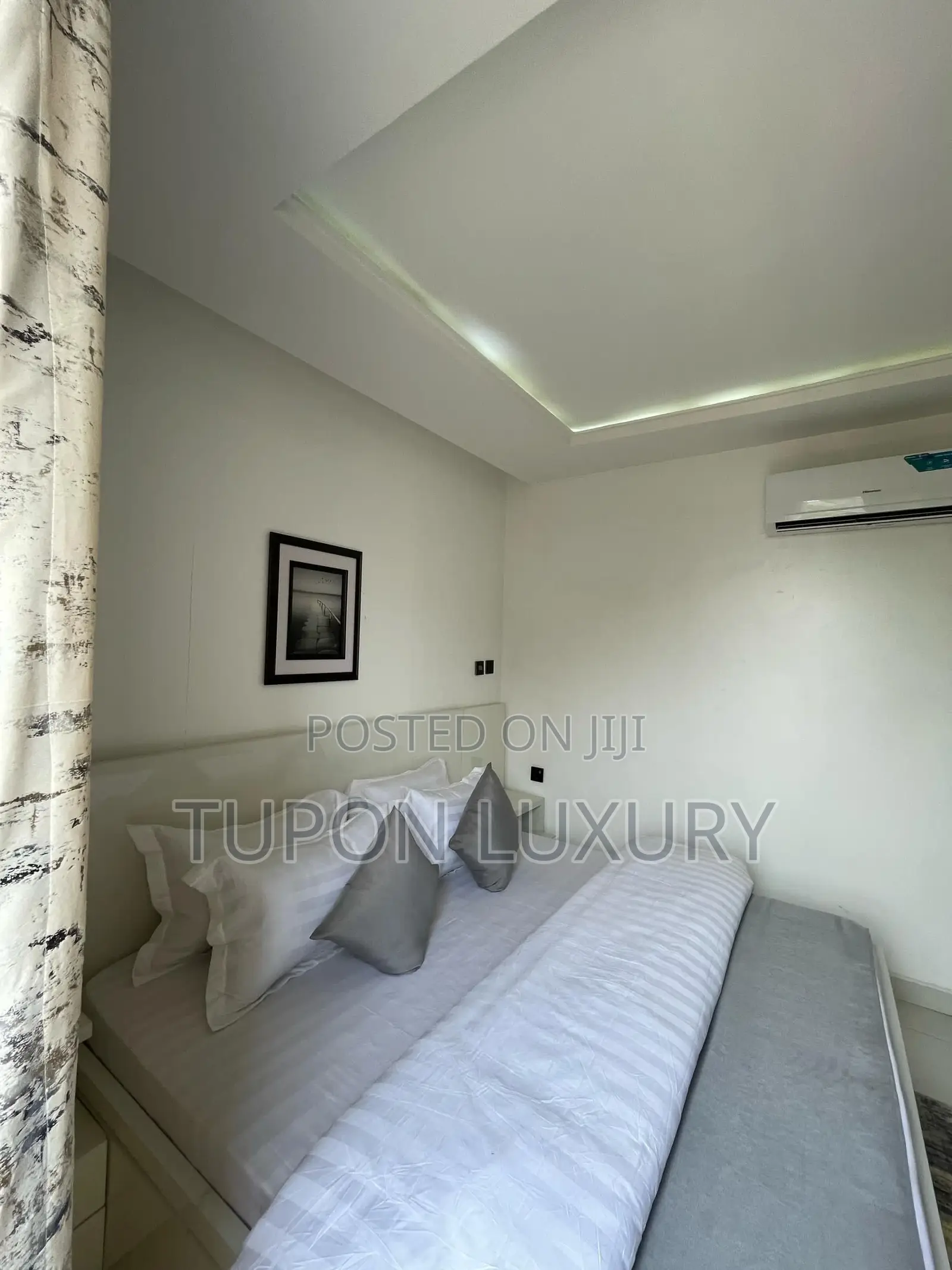 Private Compound: 4 Bedroom Apartment With Pool Snooker