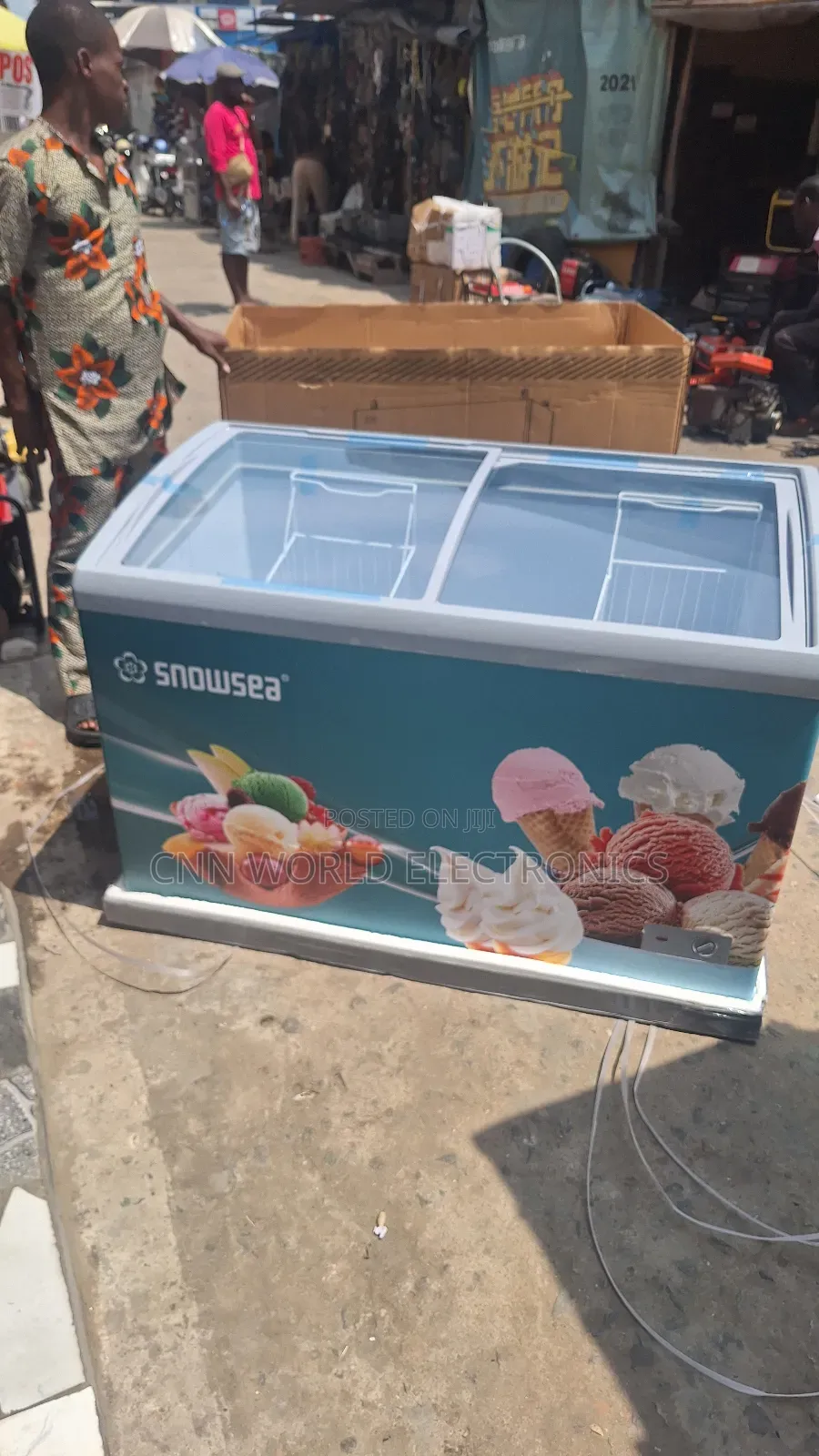 New Snowsea 400l Showcase Chiller Freezer For Business