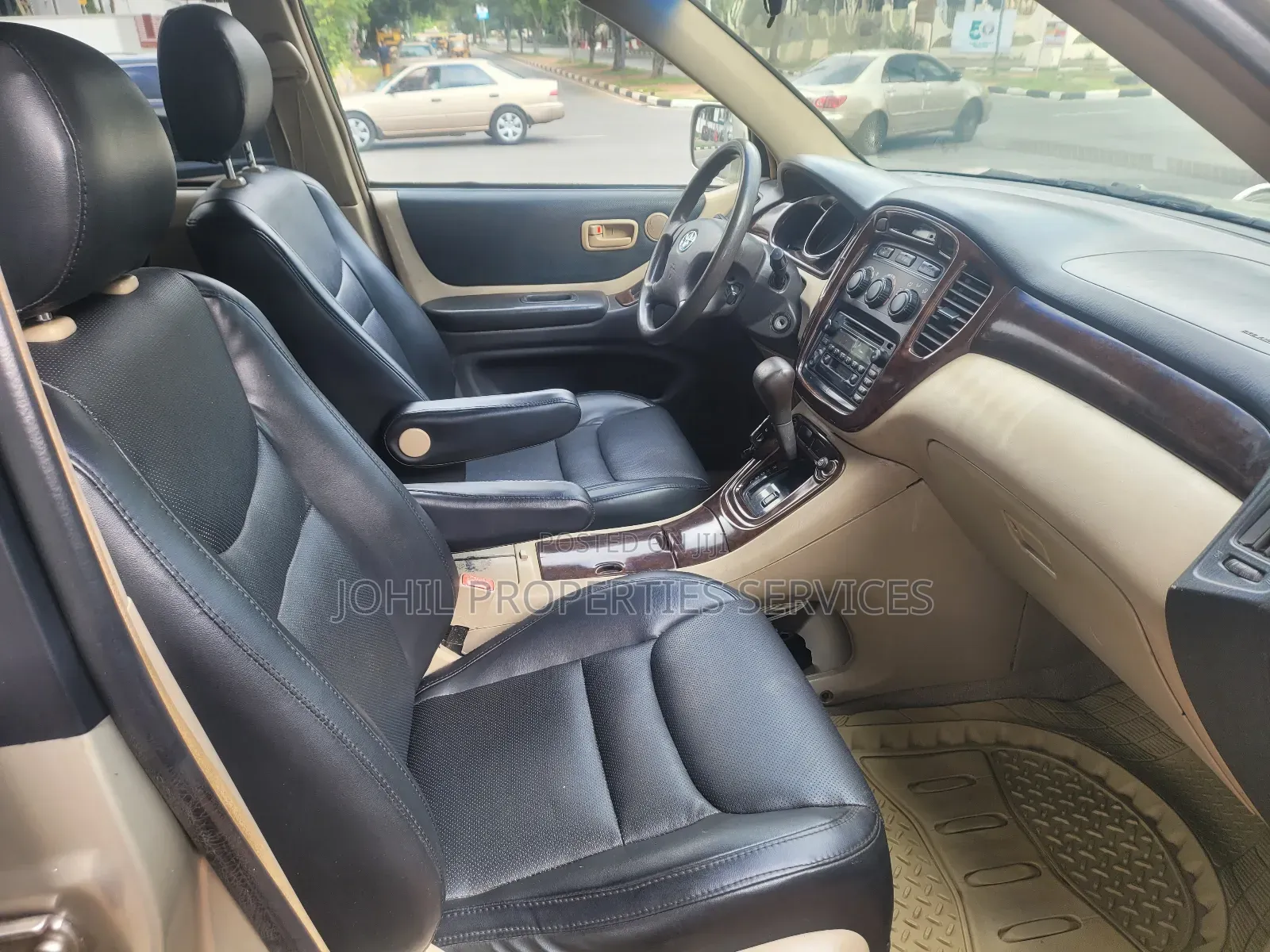Toyota Highlander Limited V6 FWD 2004 Gold