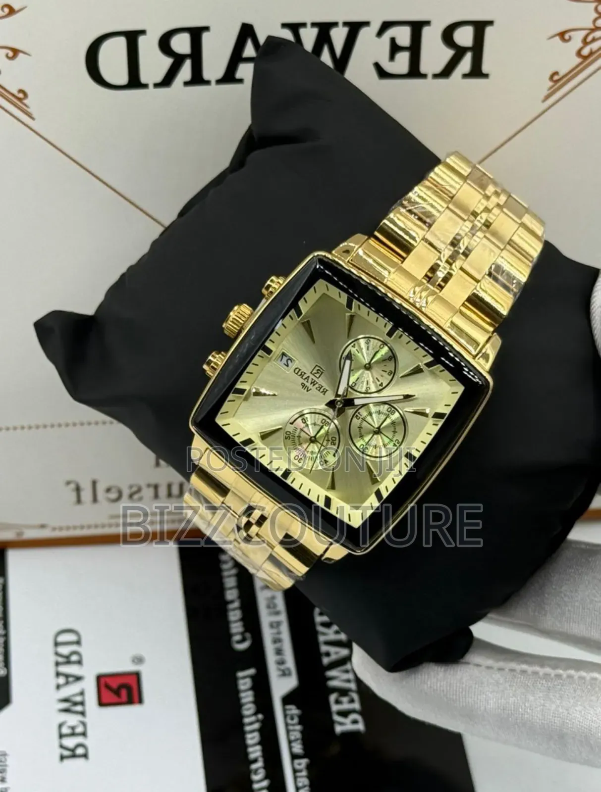 Original Rewardvip Gold Dial, Chronograph, Analog Watch