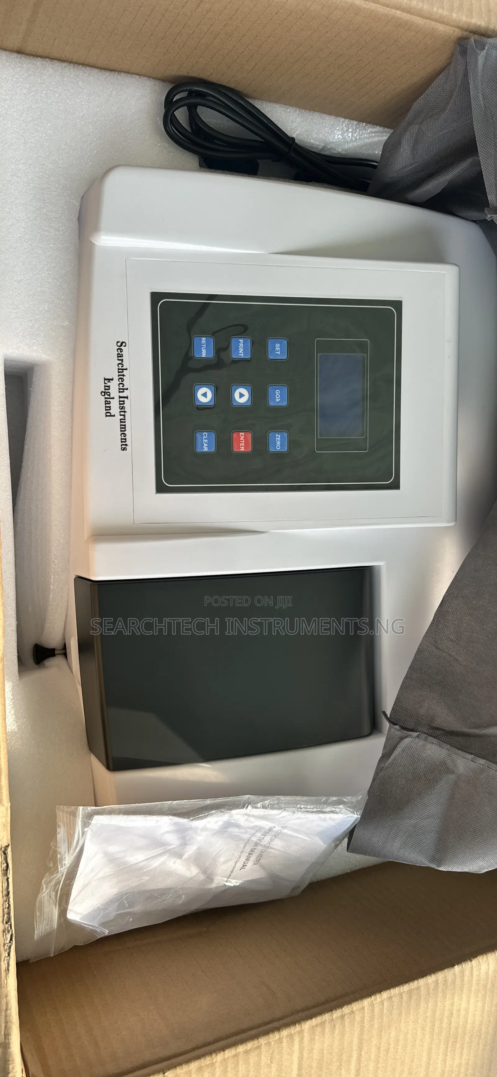 Single Beam Spectrophotometer 754