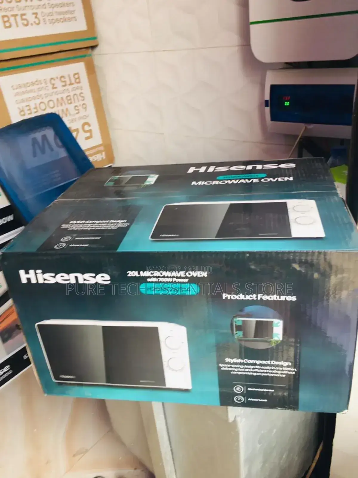 New Hisense 20 Litre White Microwave