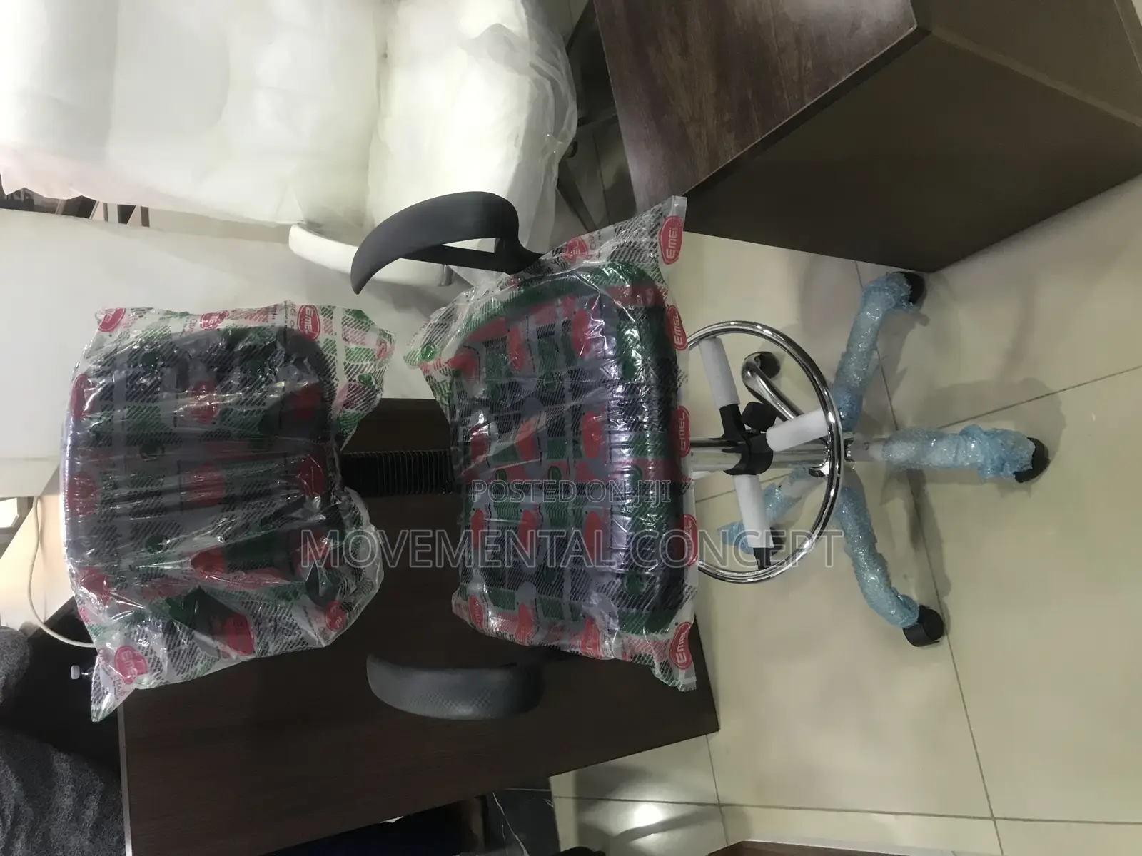 Office Reception Swivel Chairs