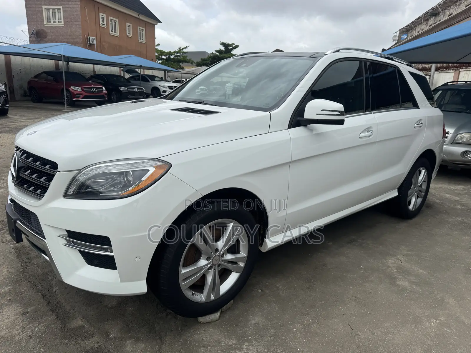 Mercedes-Benz M Class ML350 4MATIC 4dr SUV AWD (3.5L 6cyl 7A) 2015