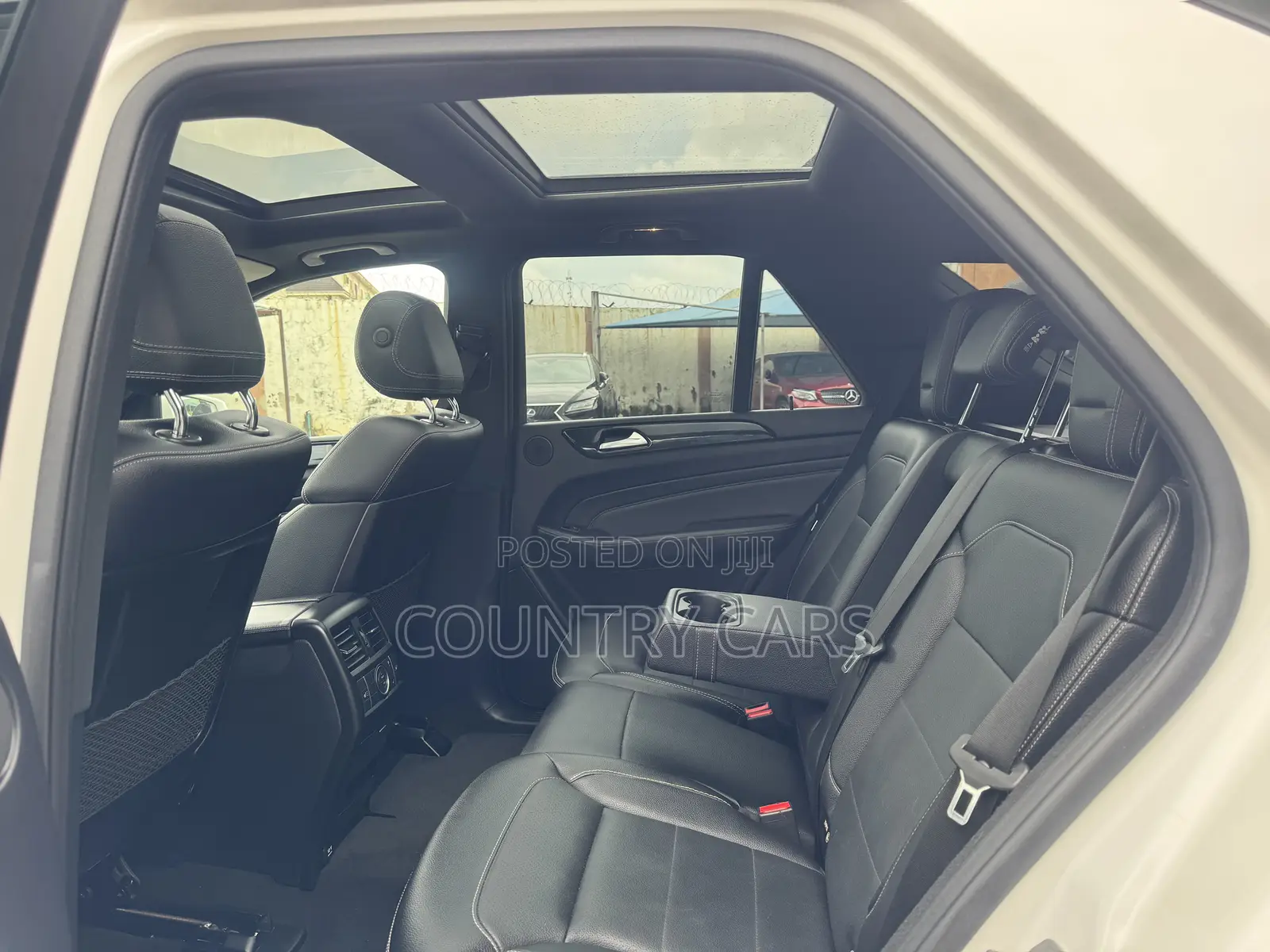 Mercedes-Benz M Class ML350 4MATIC 4dr SUV AWD (3.5L 6cyl 7A) 2015
