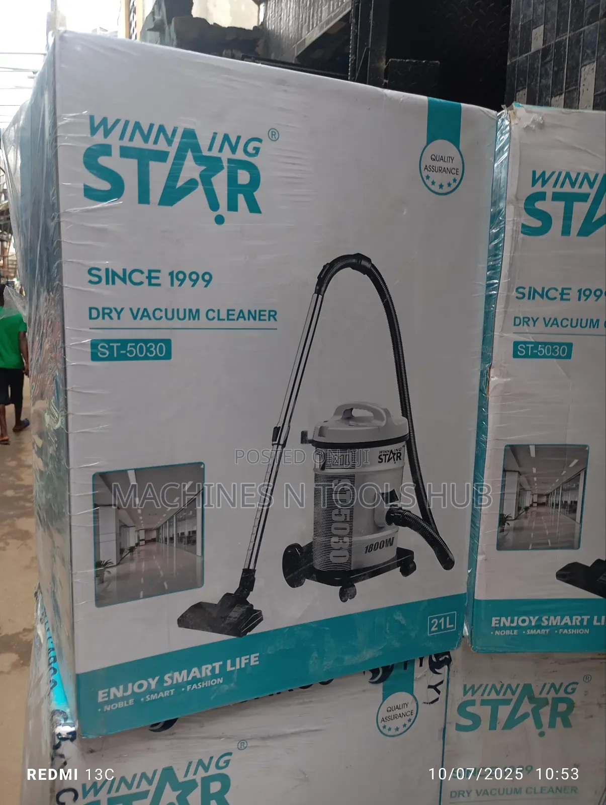 W Star Vacuum Cleaner St-5030