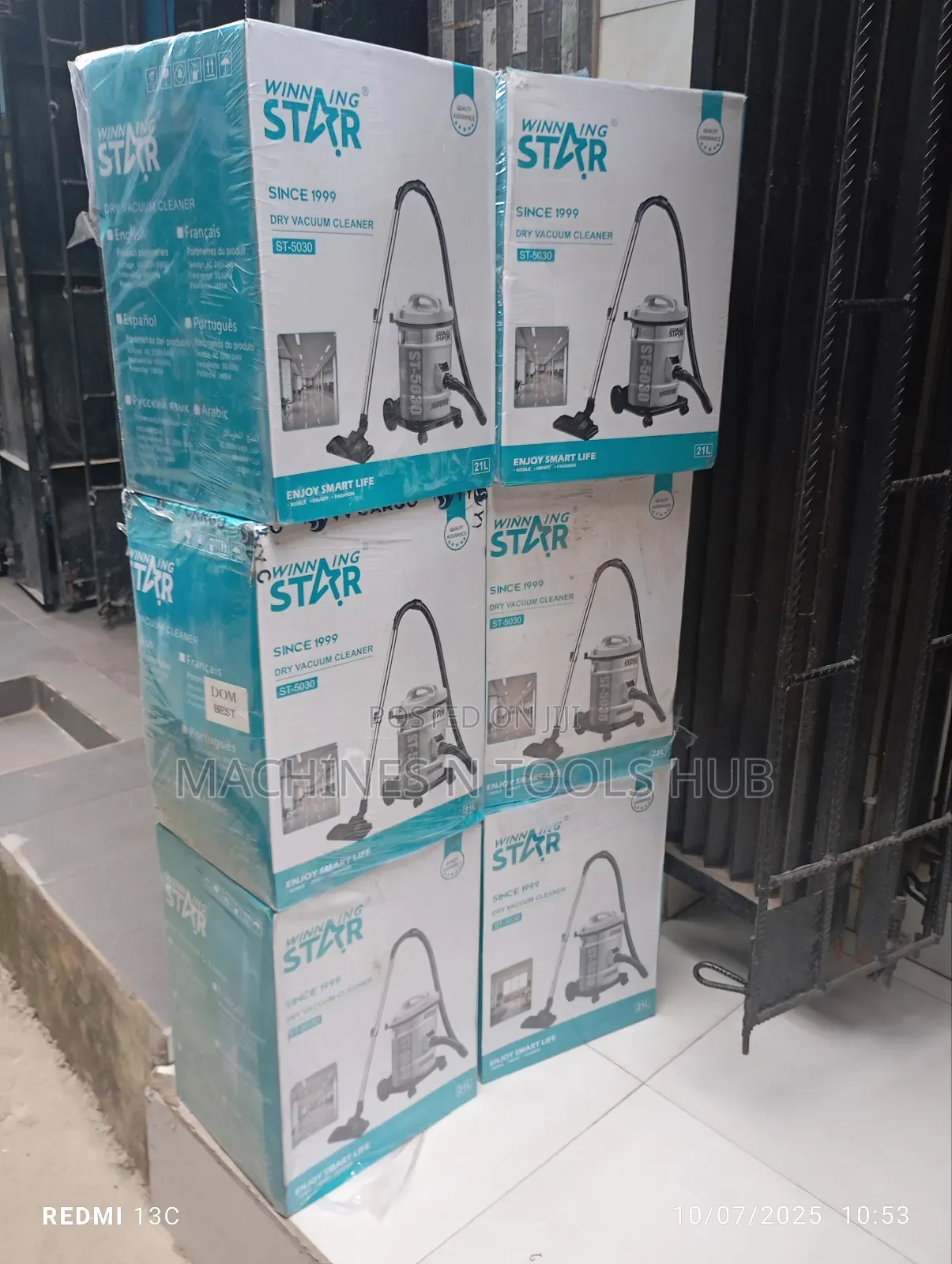 W Star Vacuum Cleaner St-5030