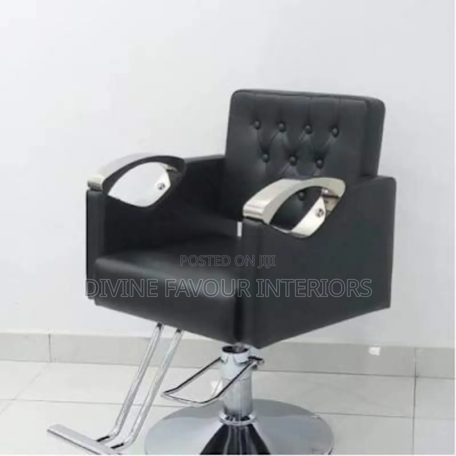 Barbing / Hair Salon Chair - Leather