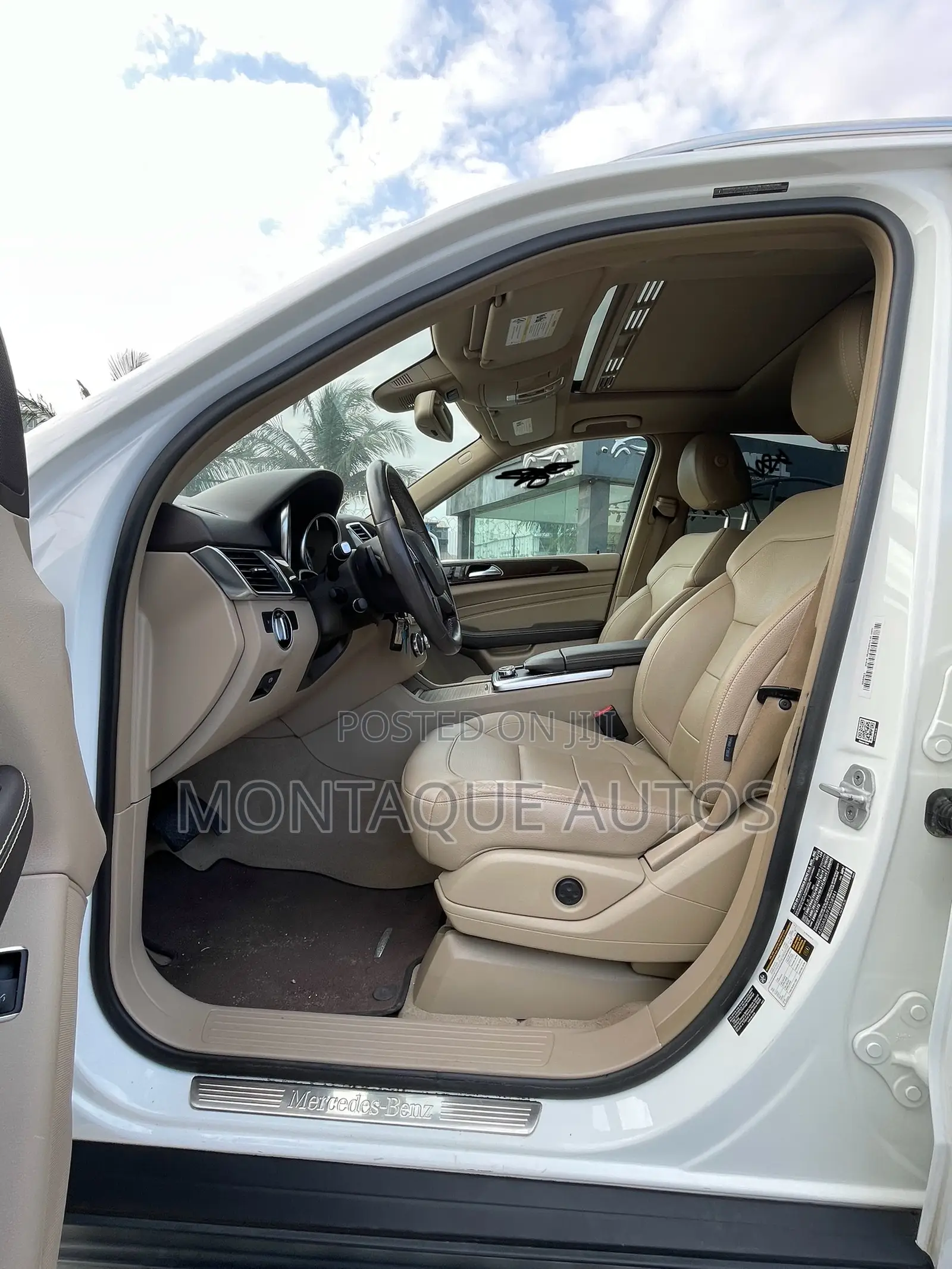 Mercedes-Benz M Class ML350 4dr SUV (3.5L 6cyl 7A) 2015 White