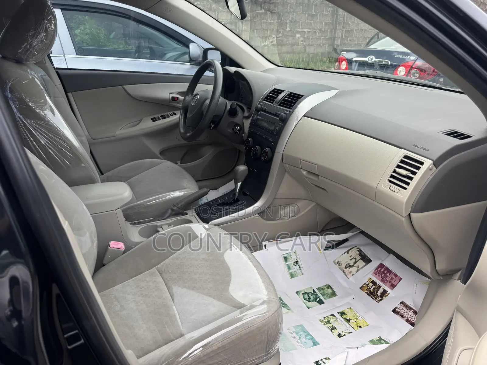 Toyota Corolla LE 4dr Sedan (1.8L 4cyl 4A) 2010 Black
