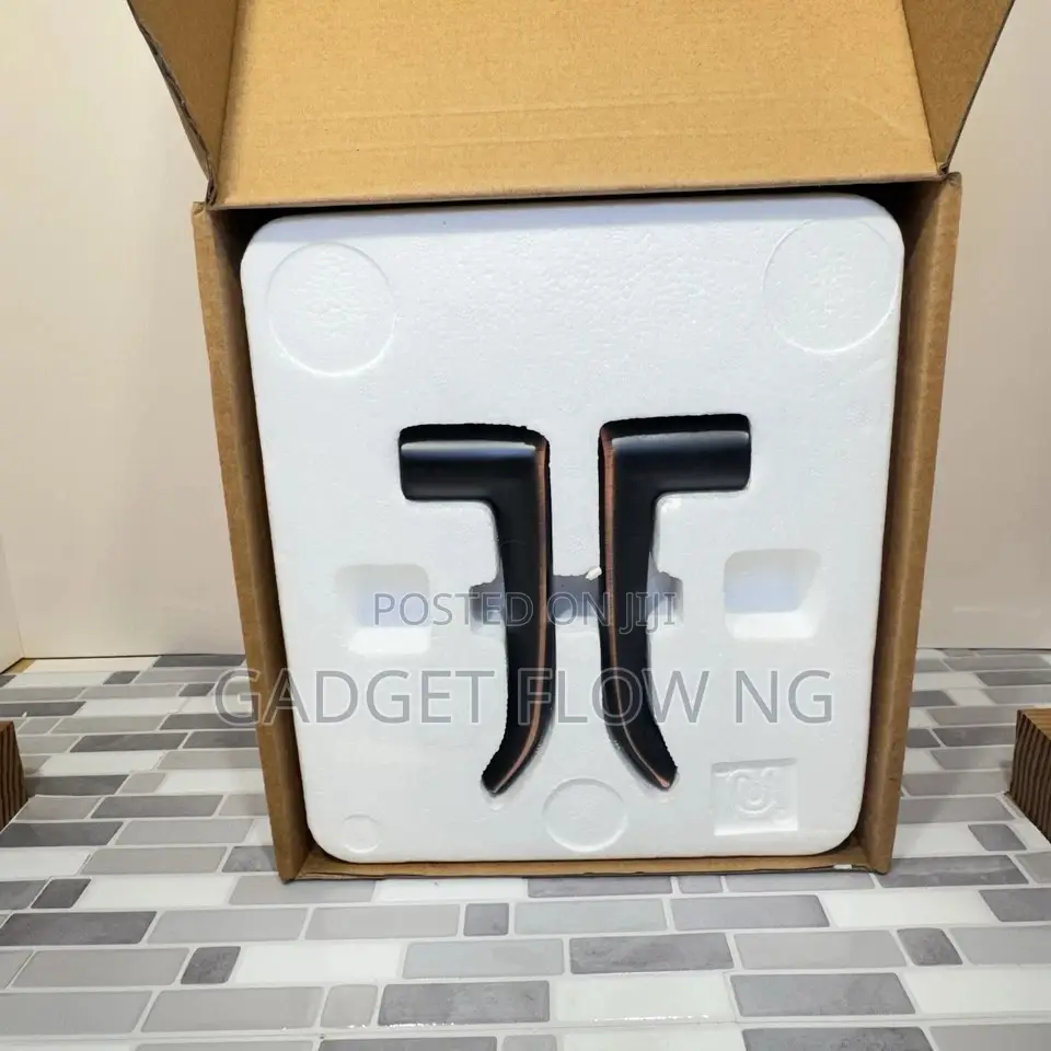 Touchscreen Fingerprint Bluetooth Keyless Entry Door Lock
