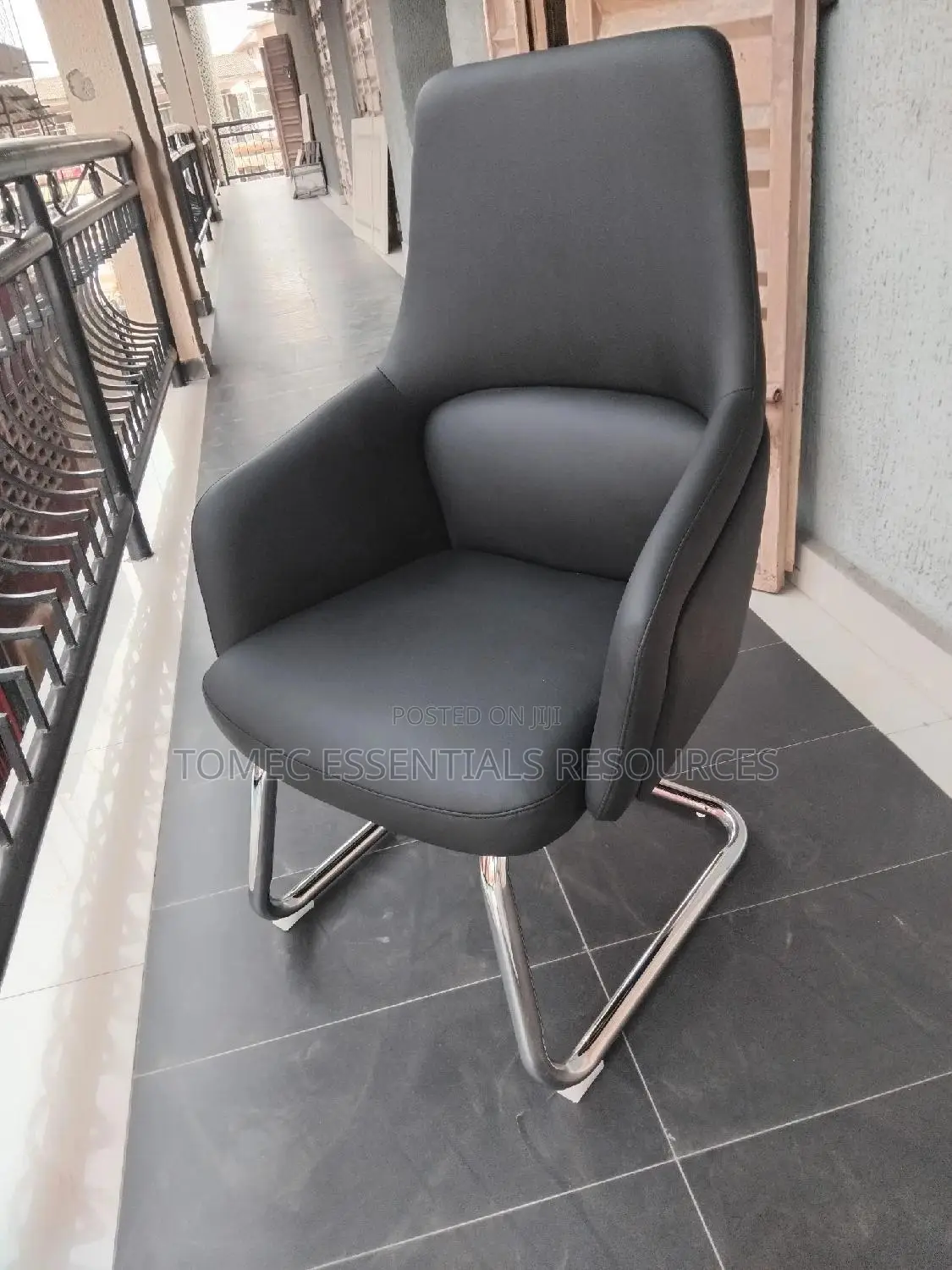 Imported Quality Executive Visitors Chair For Office Guest