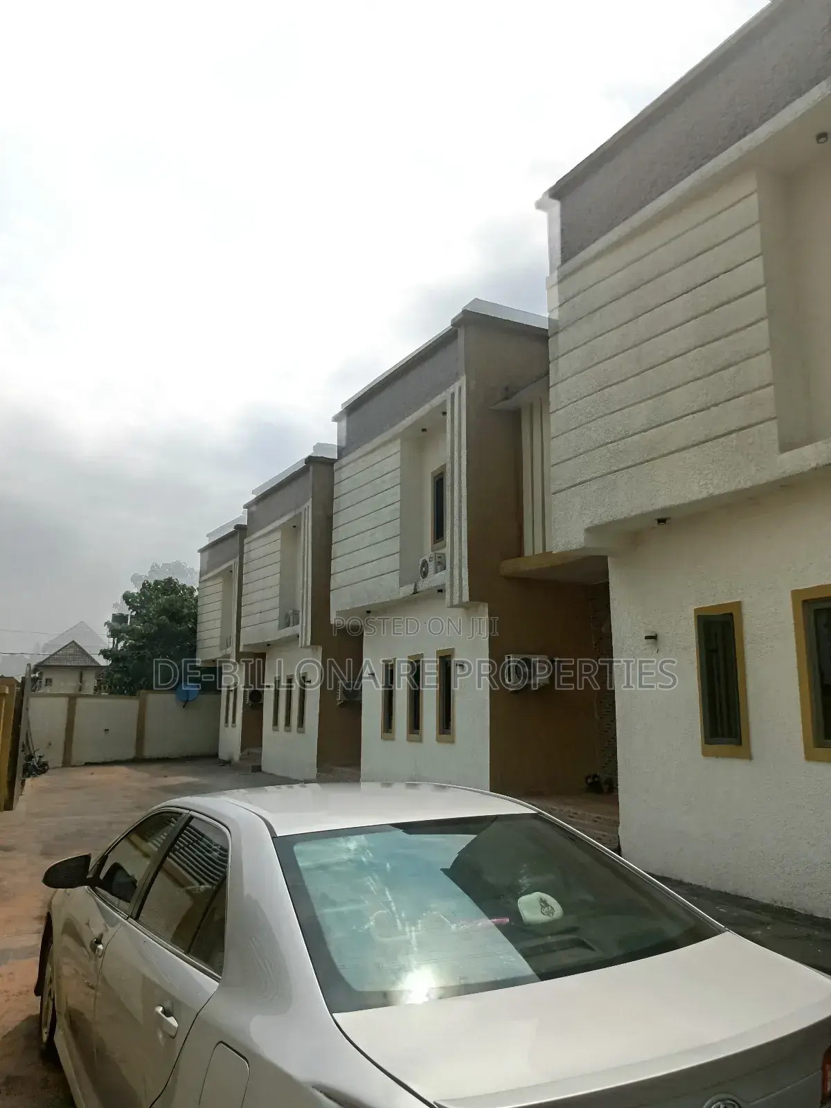 4bdrm Duplex in Prefab, Owerri for sale