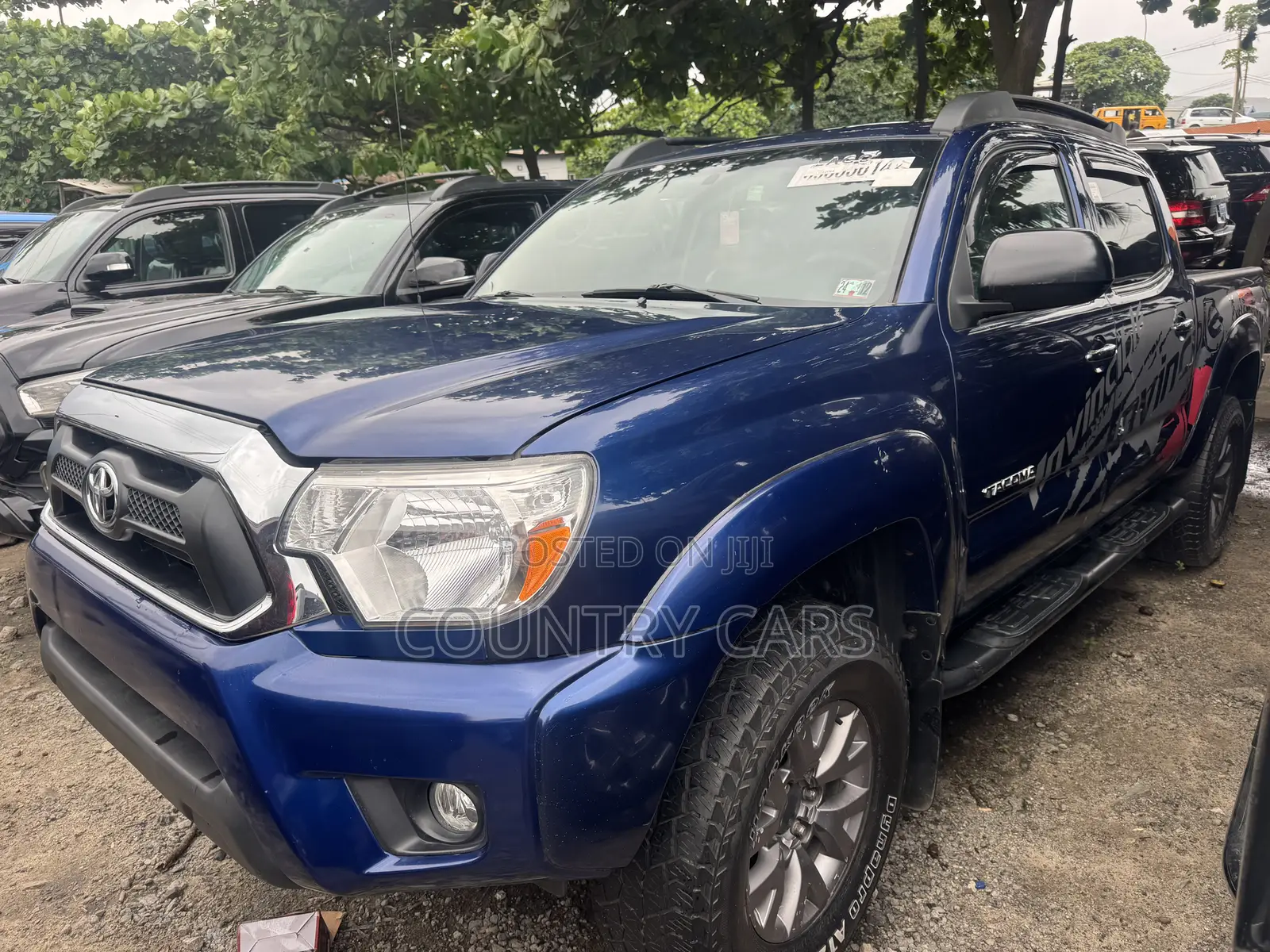 Toyota Tacoma V6 4dr Double Cab 4WD 6.1 ft. SB (4.0L 6cyl 5A) 2014 Blue