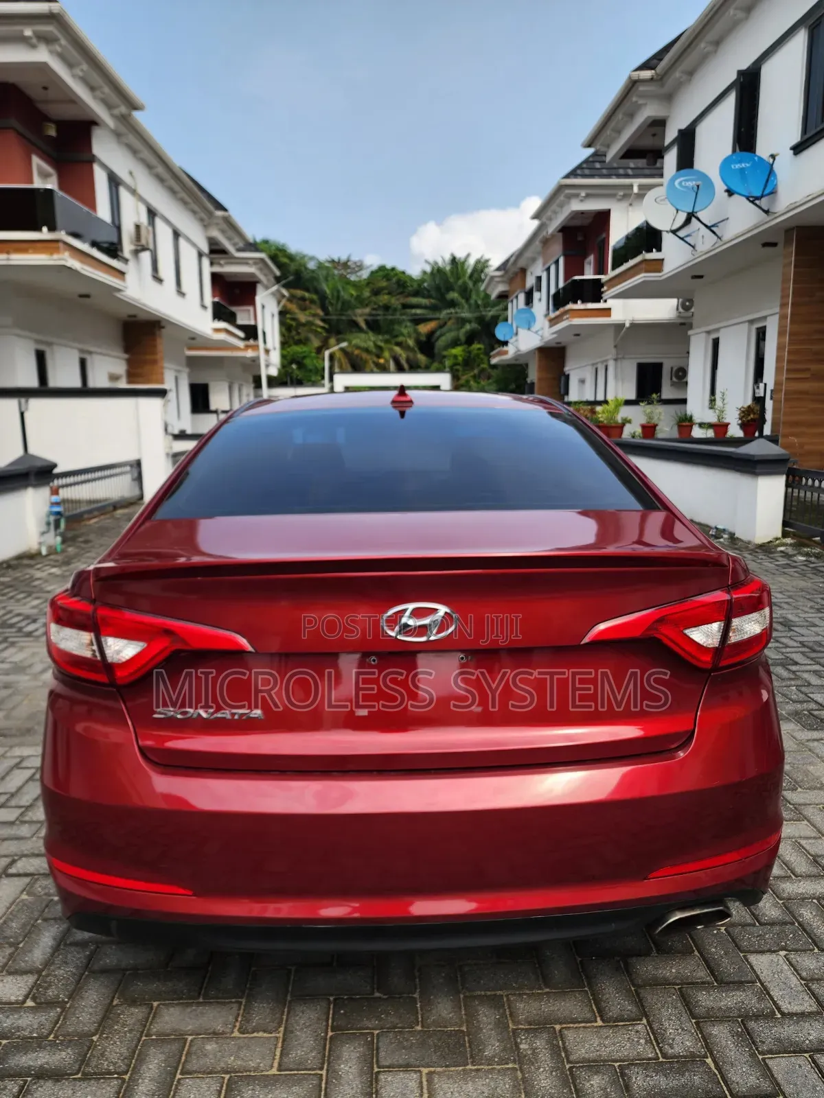 Hyundai Sonata 2016 Red