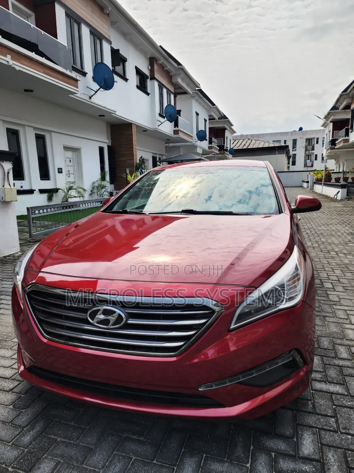 Hyundai Sonata 2016 Red