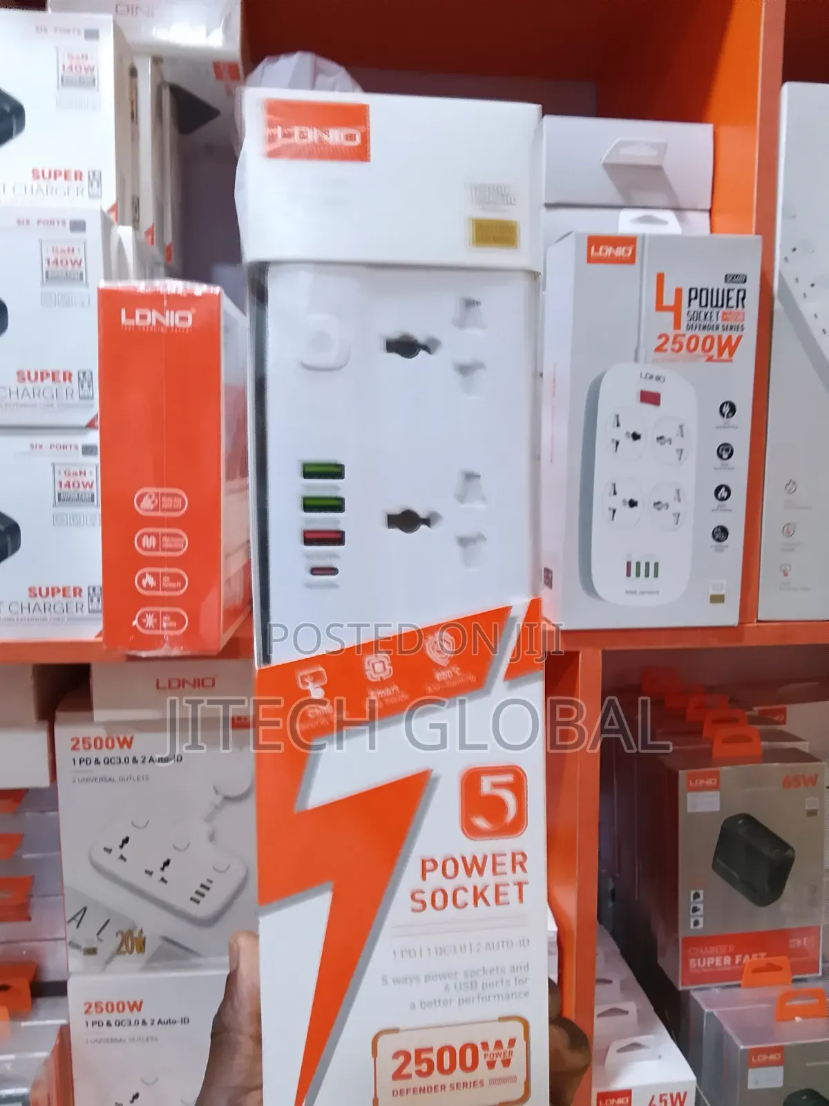 5 Ac Outlets Uk Power Strip
Extension Box With 4 Usb Ports