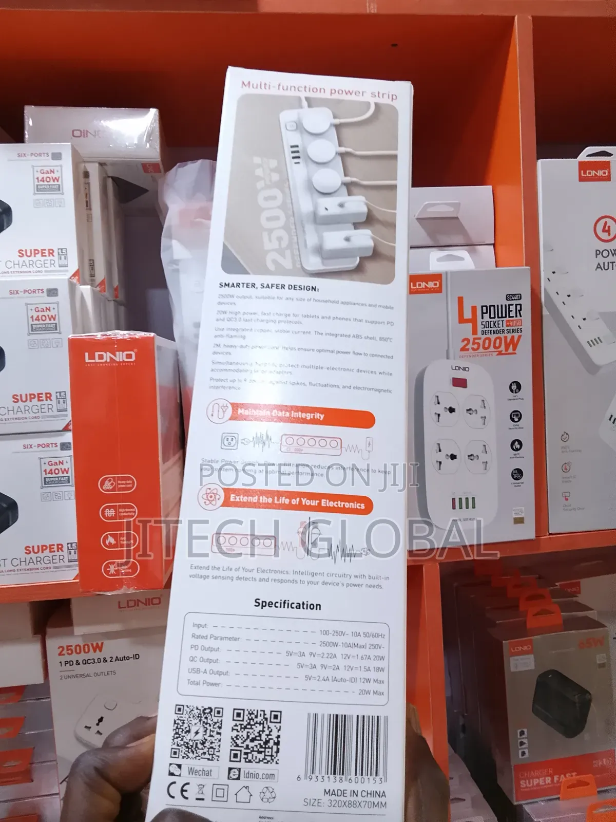 5 Ac Outlets Uk Power Strip
Extension Box With 4 Usb Ports