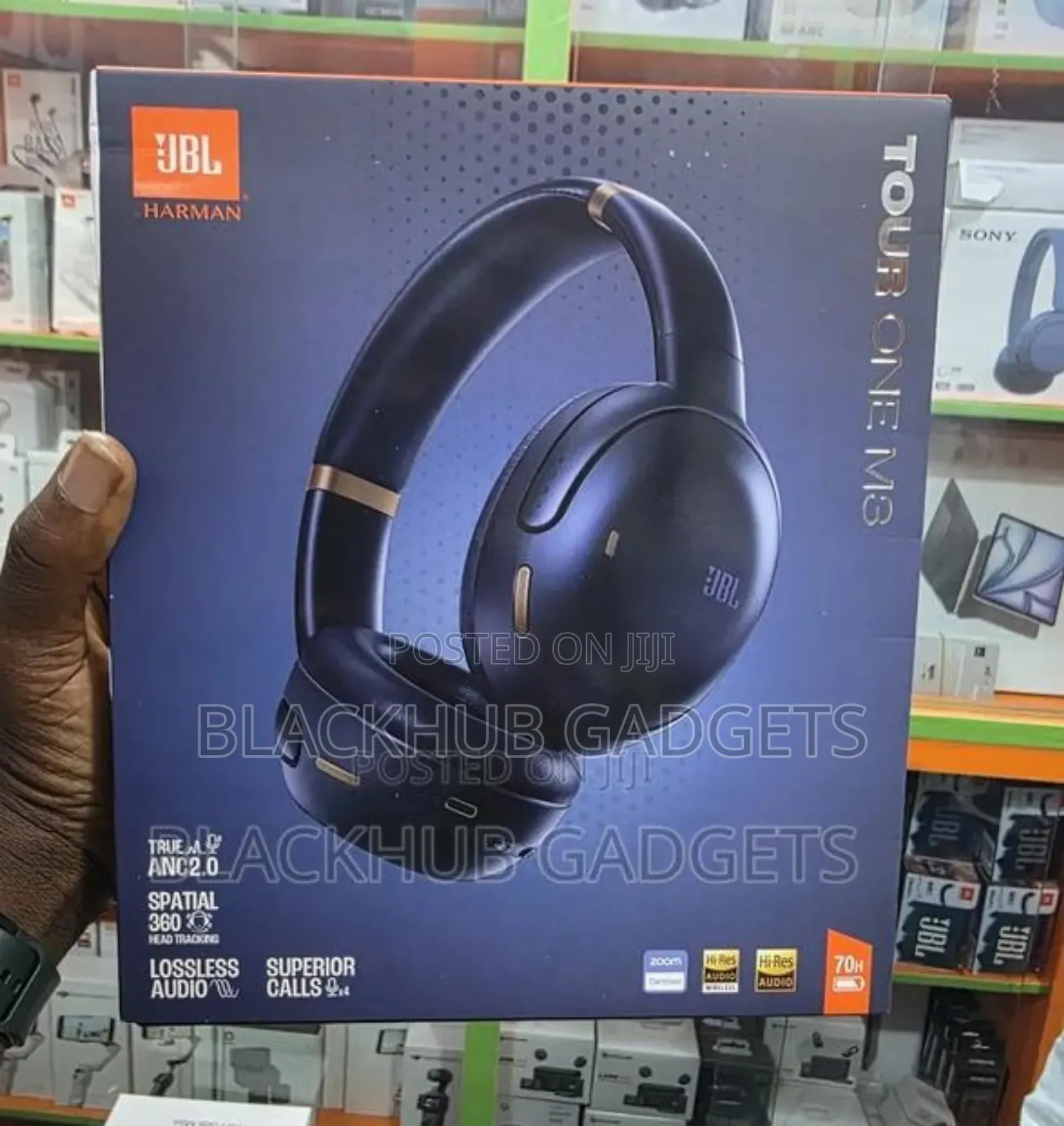 JBL Tour One M3